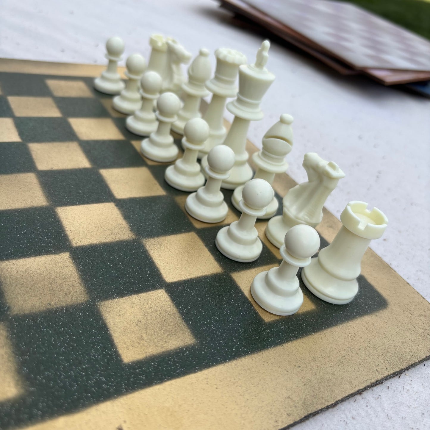 Vintage Golden Green - Painted Chess Set