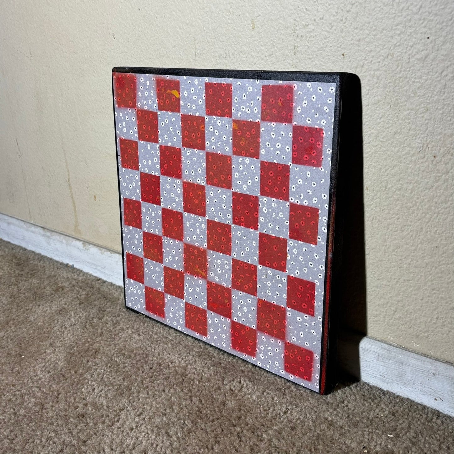 Simple Flowers With Red Touch - Scrapbook Chess Board