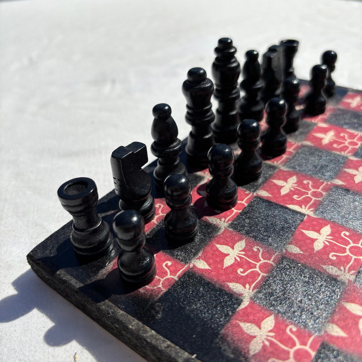 Supreme Red - Scrapbook Chess Set
