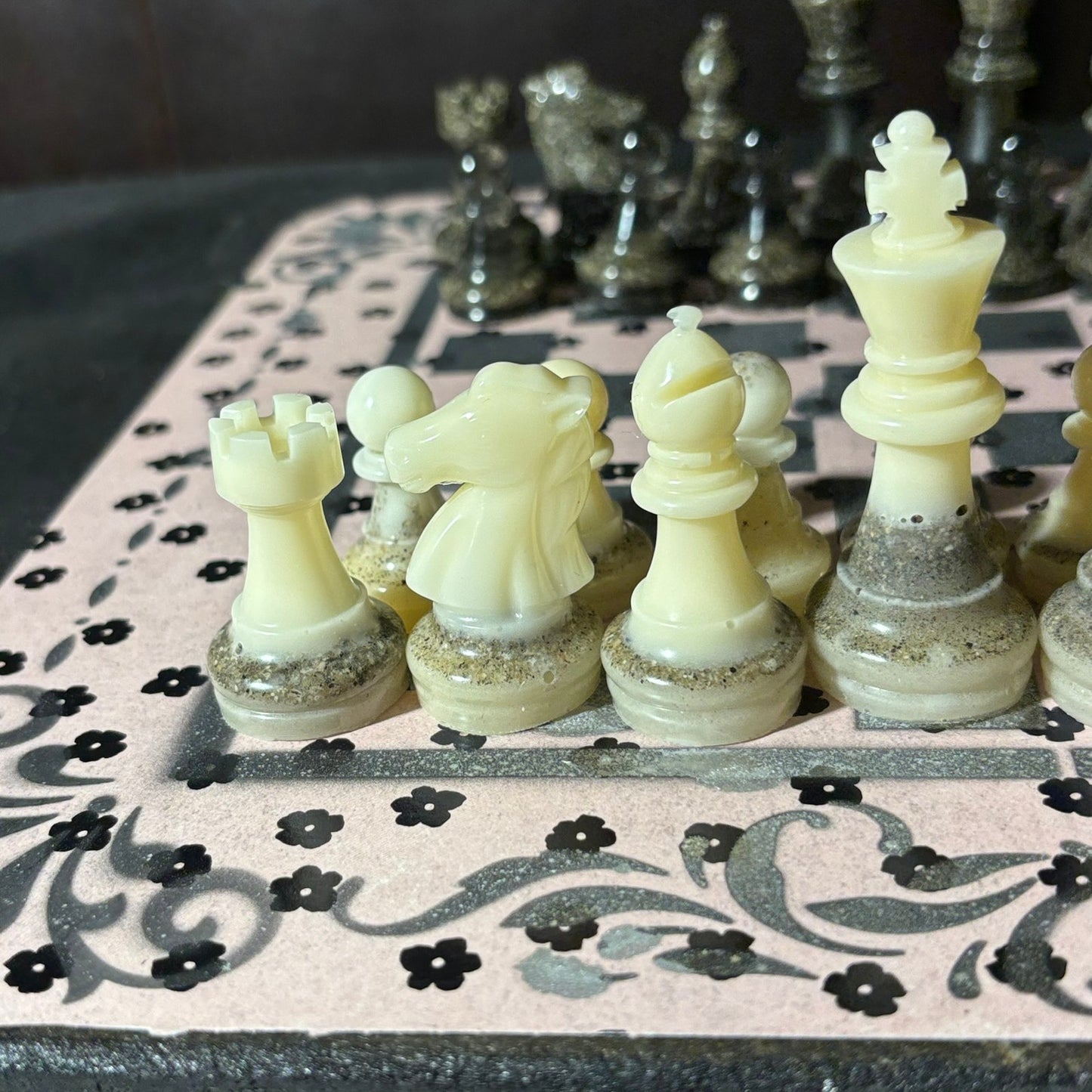 Black Mini Flowers - Scrapbook Chess Set