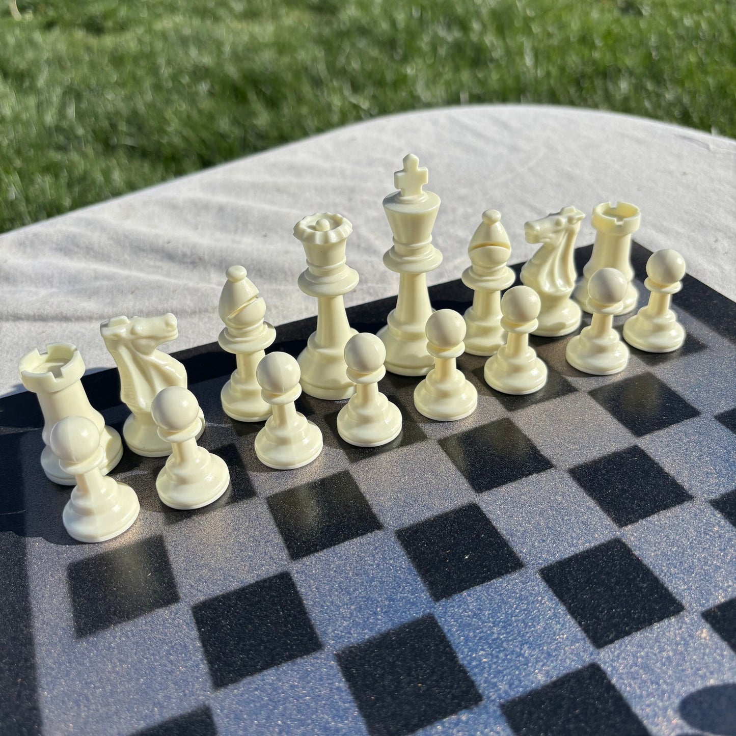Goldish Blue - Painted Chess Set