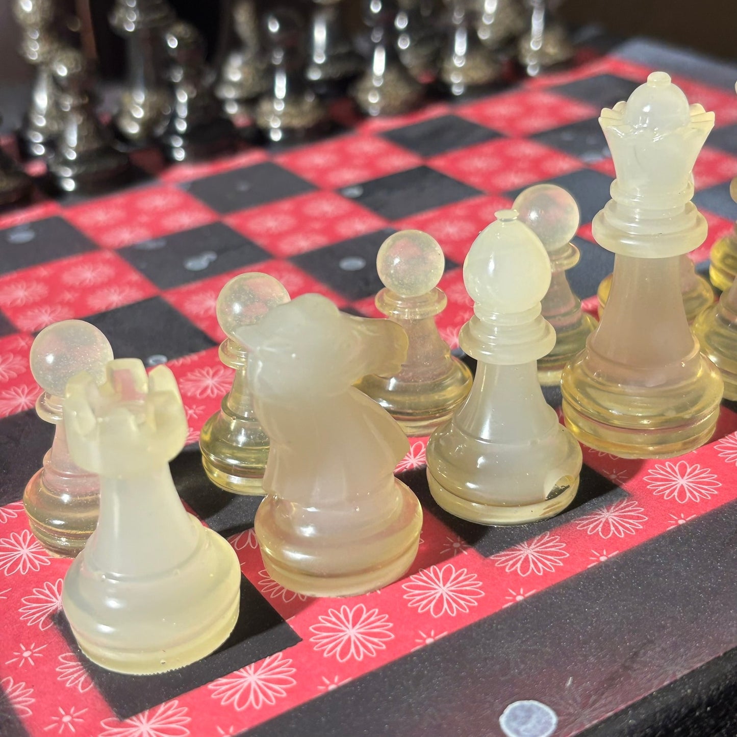 Vibrant Red - Scrapbook Chess Set