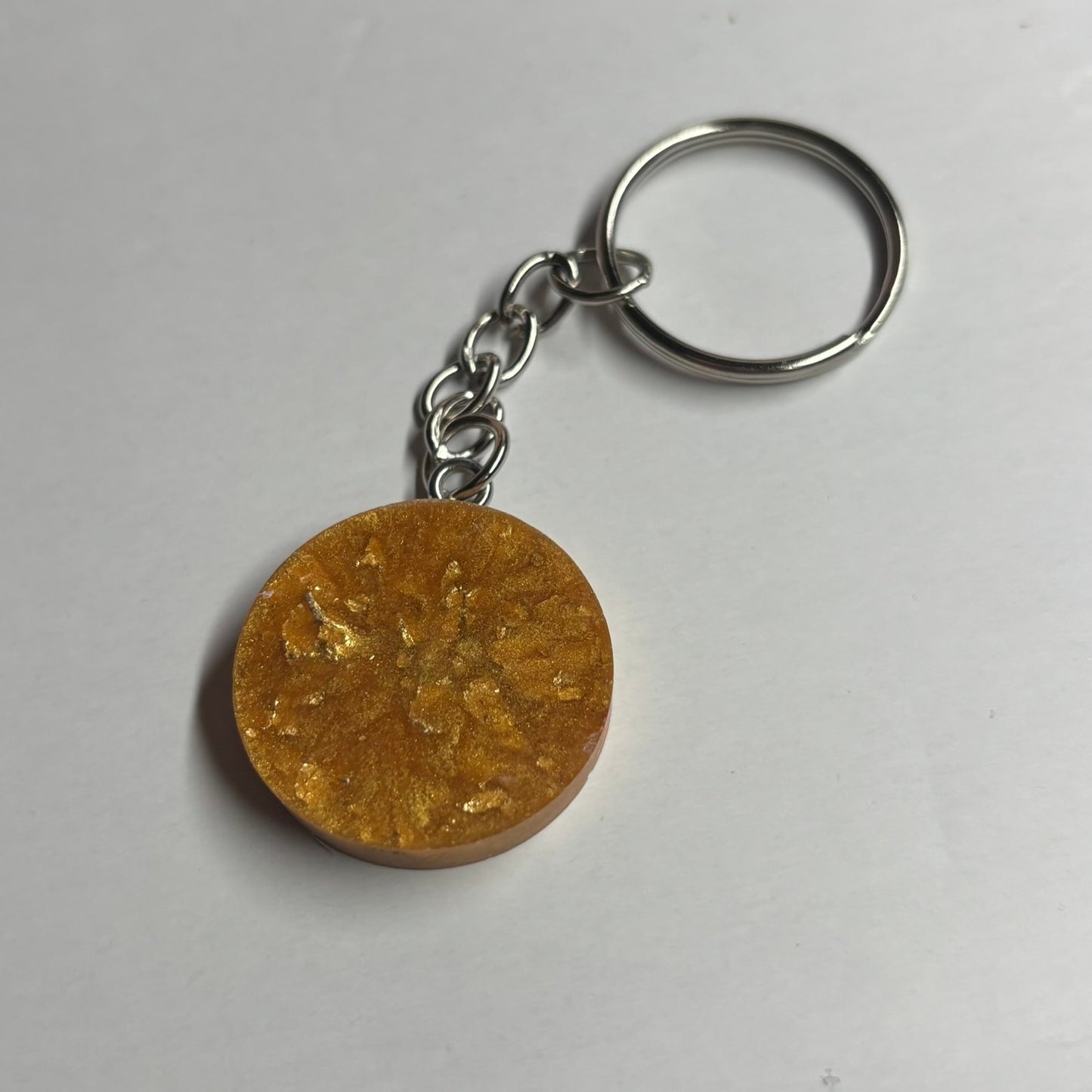 Cream Gold Pawn - Handmade Resin Keychain - Flat Edition