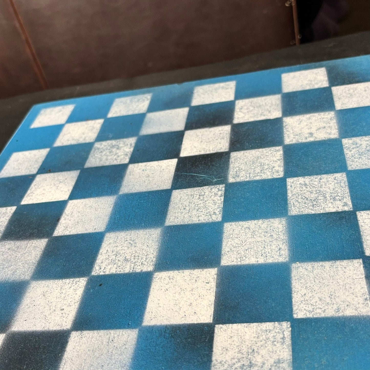 Blue & Pink Mesh - Painted Chess Set