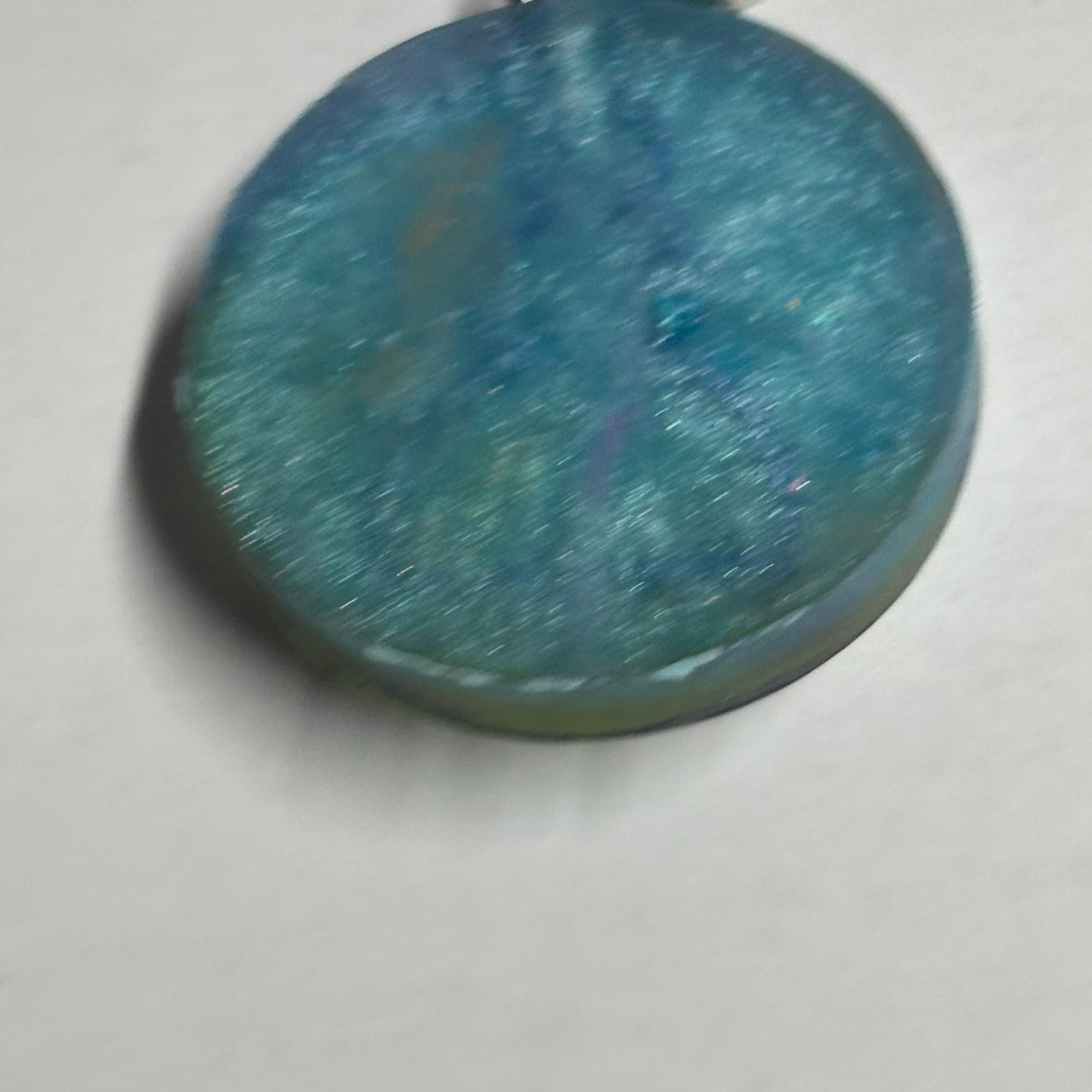 Ocean Blue Purple Lining - Handmade Resin Keychain - Flat Edition