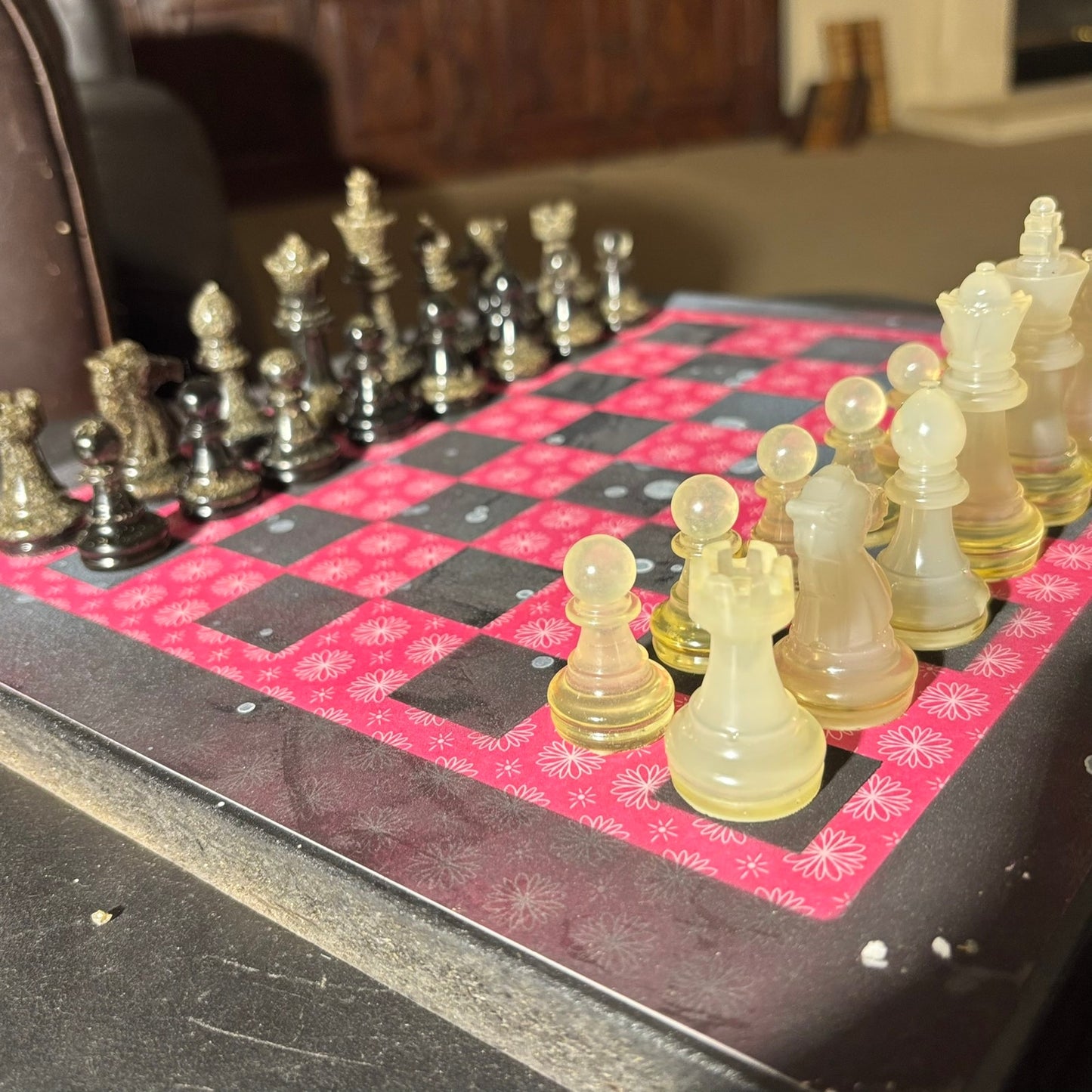 Vibrant Red - Scrapbook Chess Set