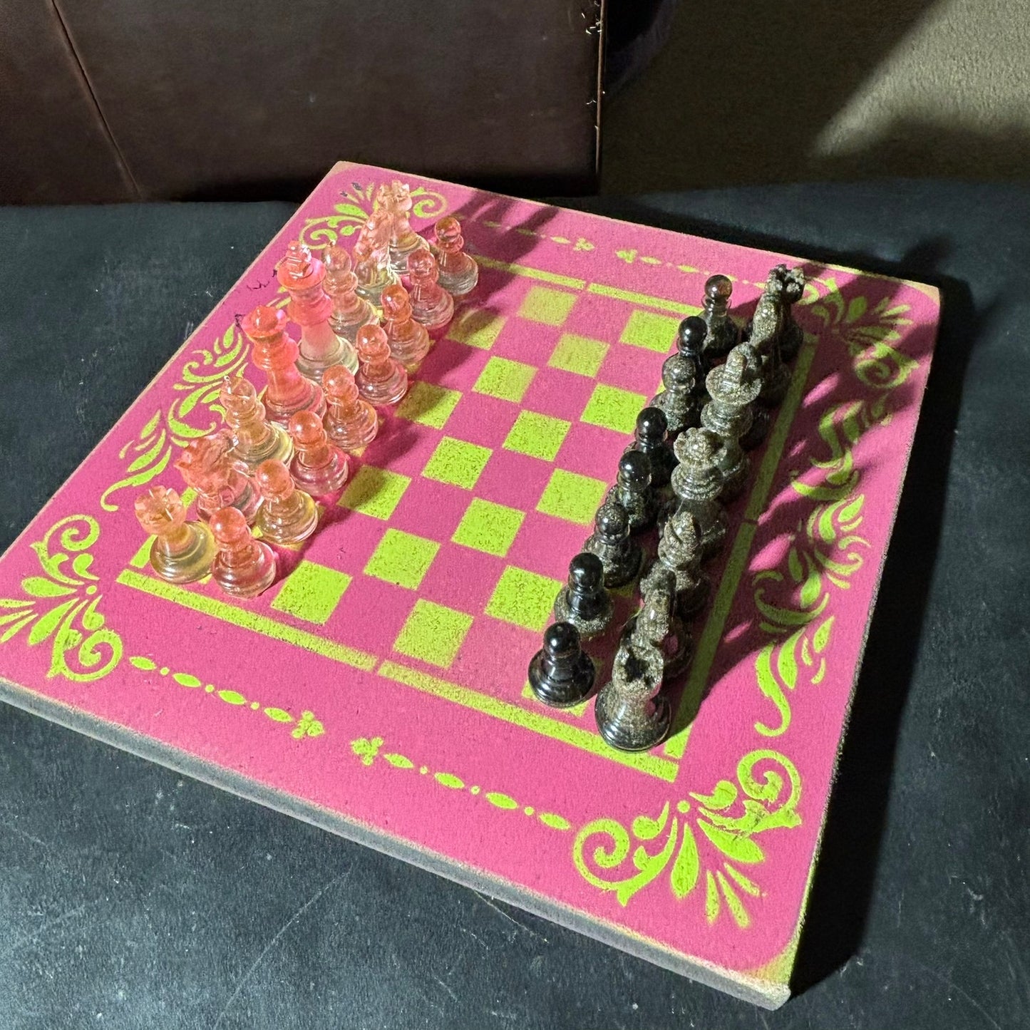 Neon Green Pink - Painted Chess Set