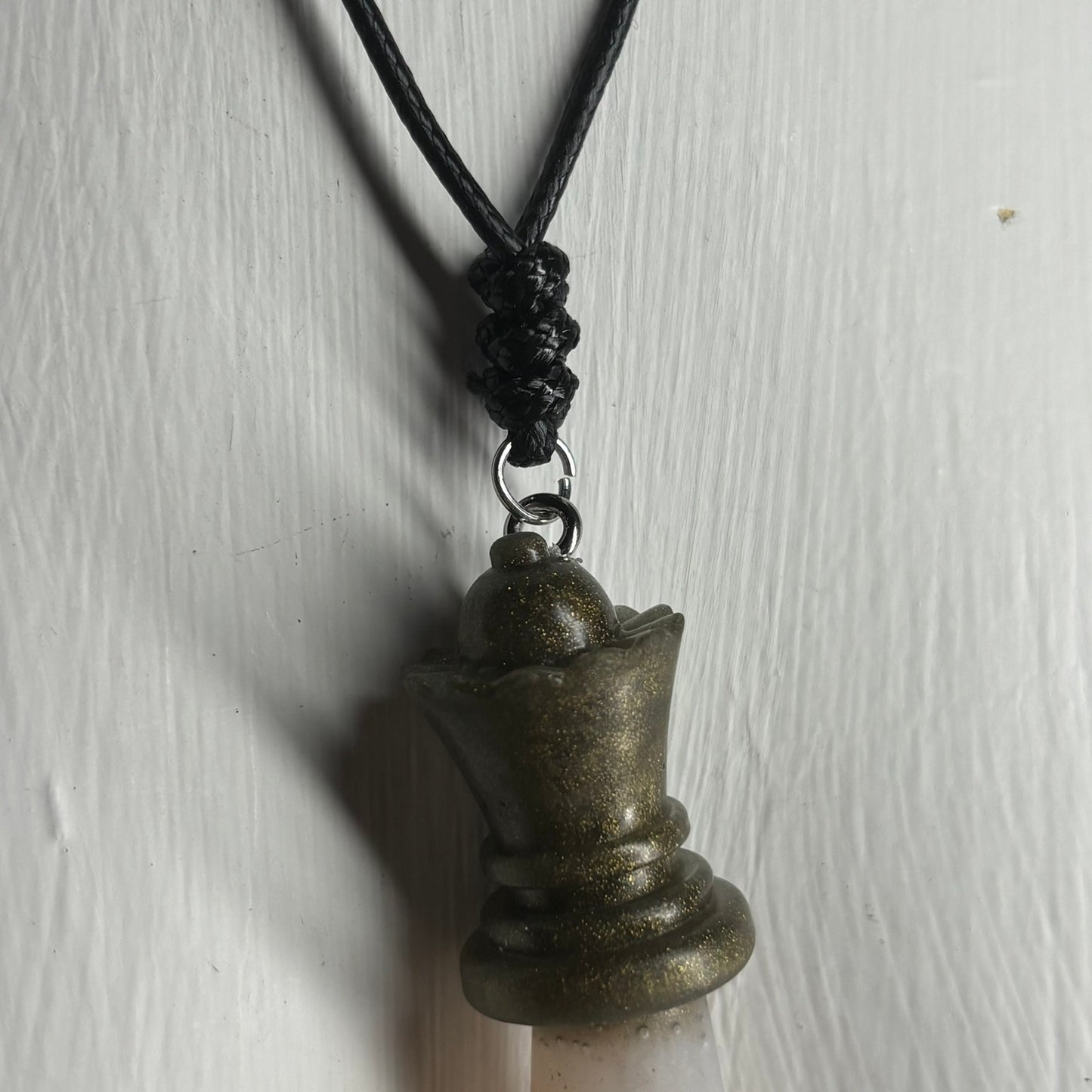 Crystal Green Queen - Handmade Resin Chess Necklace