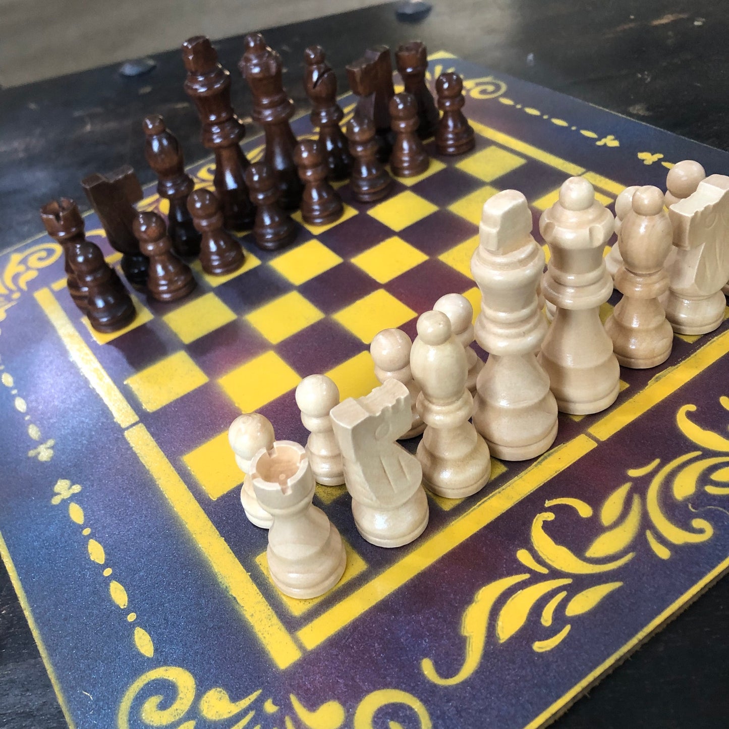 Galaxy Yellow - Painted Chess Set