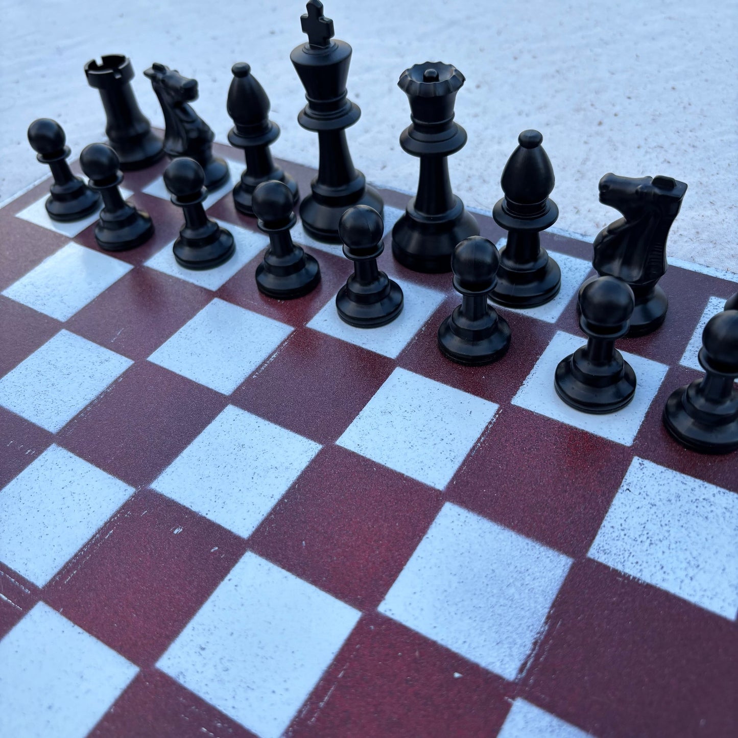 Simple Red - Painted Chess Set