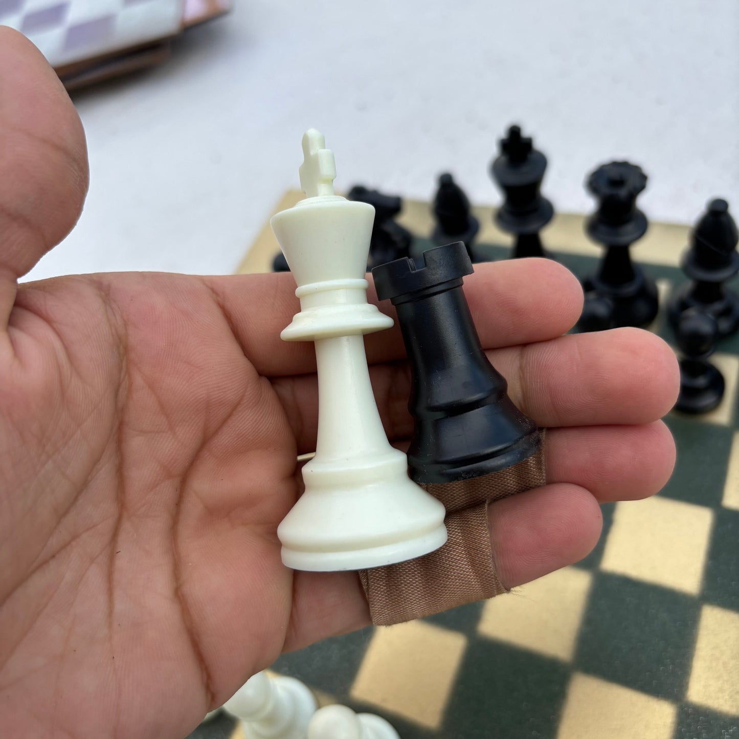 Vintage Golden Green - Painted Chess Set