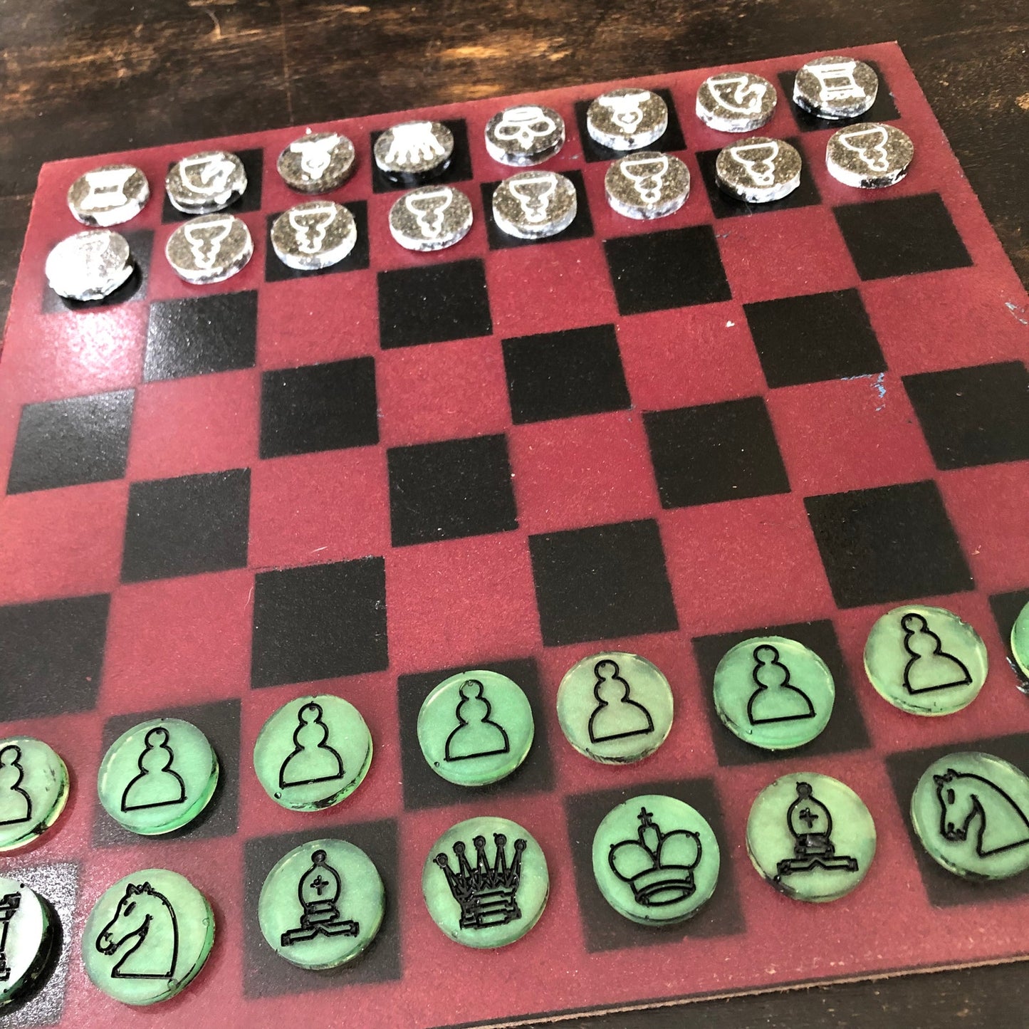 Alien Red- Painted Chess Set