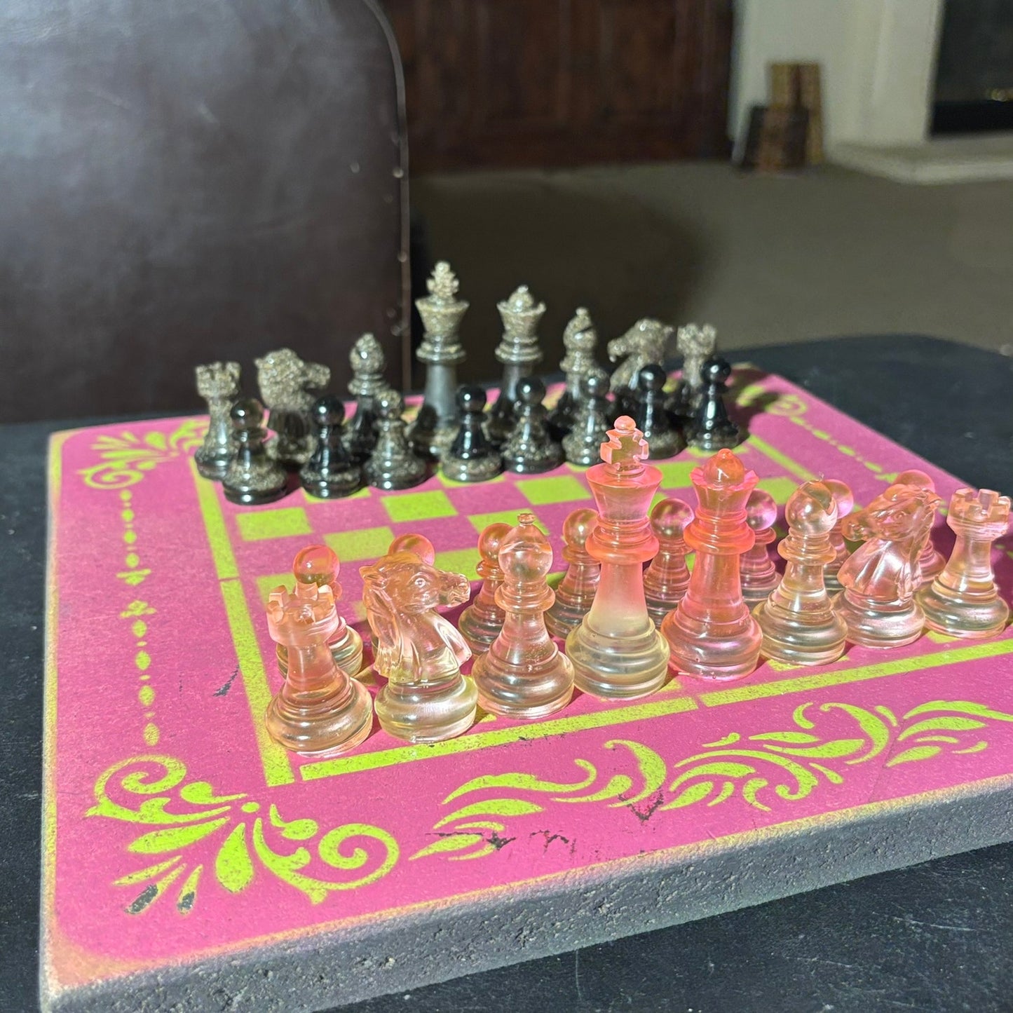 Neon Green Pink - Painted Chess Set