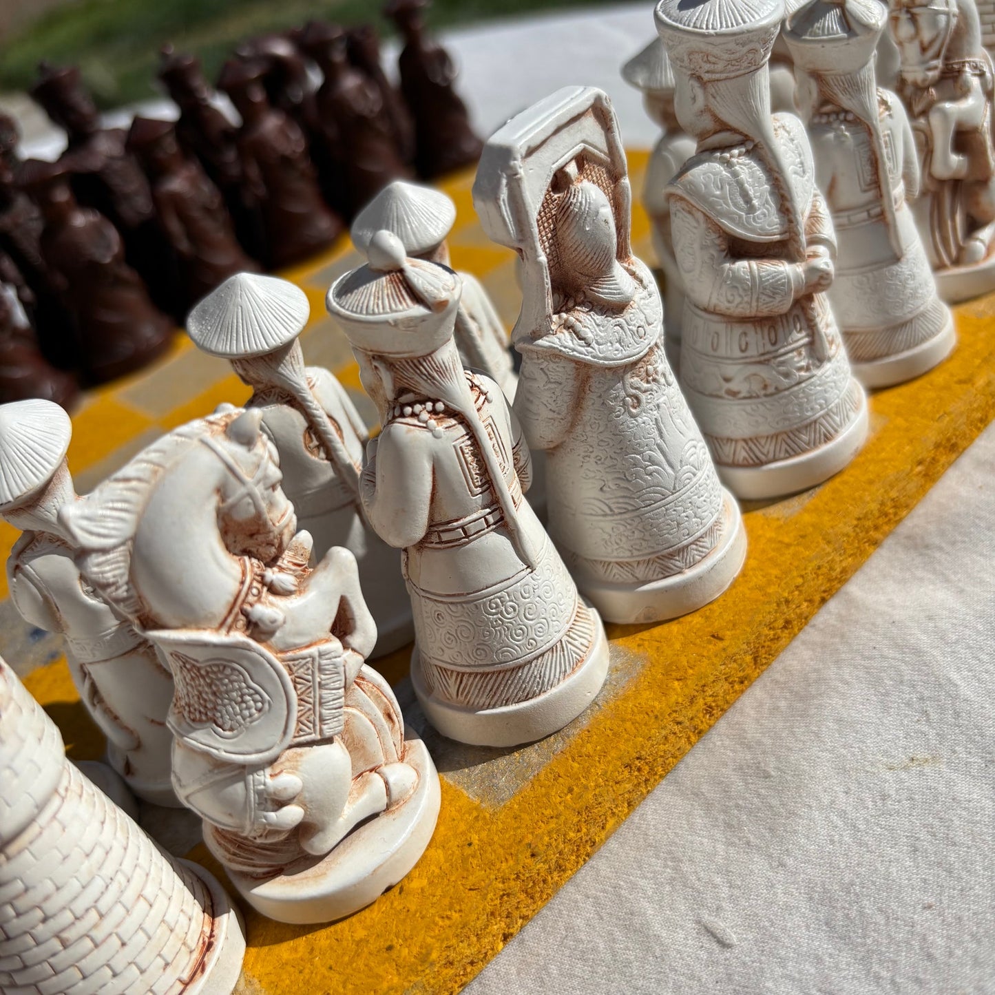 Golden Yellow - Chinese Edition Chess Set