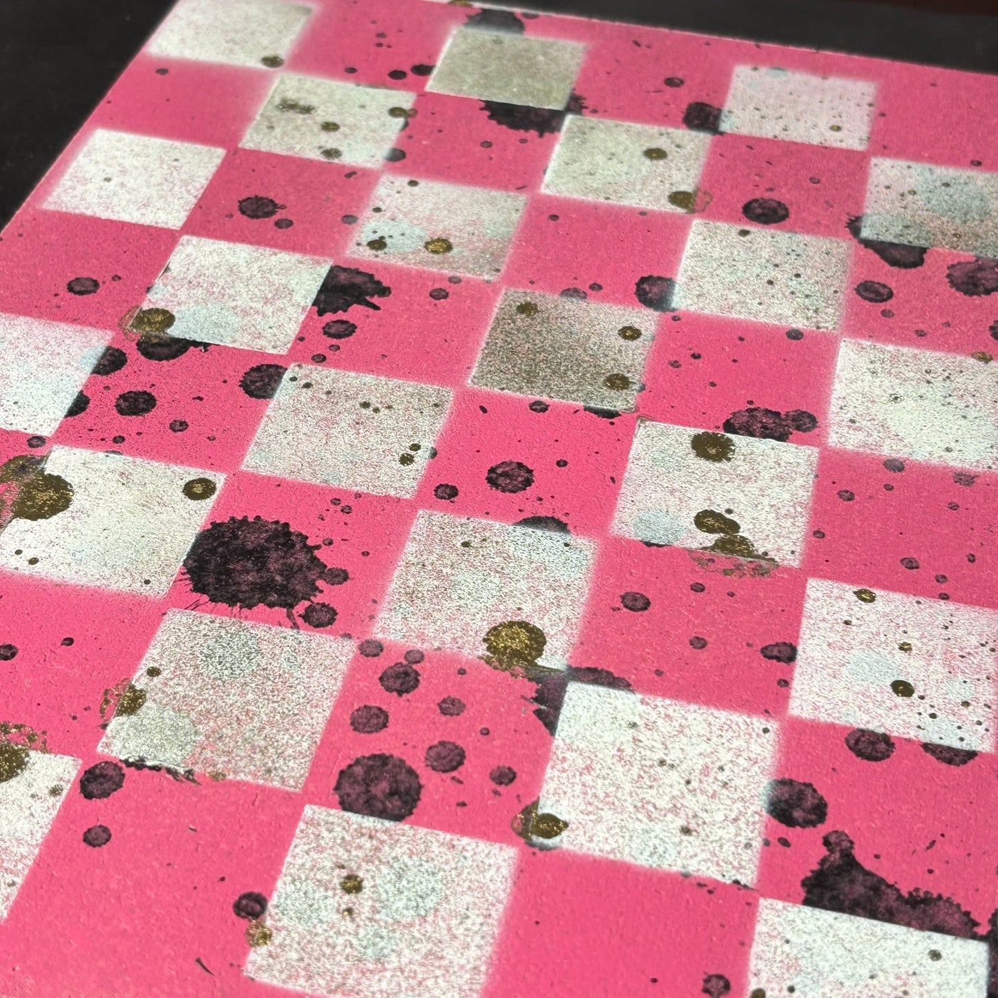 Spotted Pink - Painted Chess Set