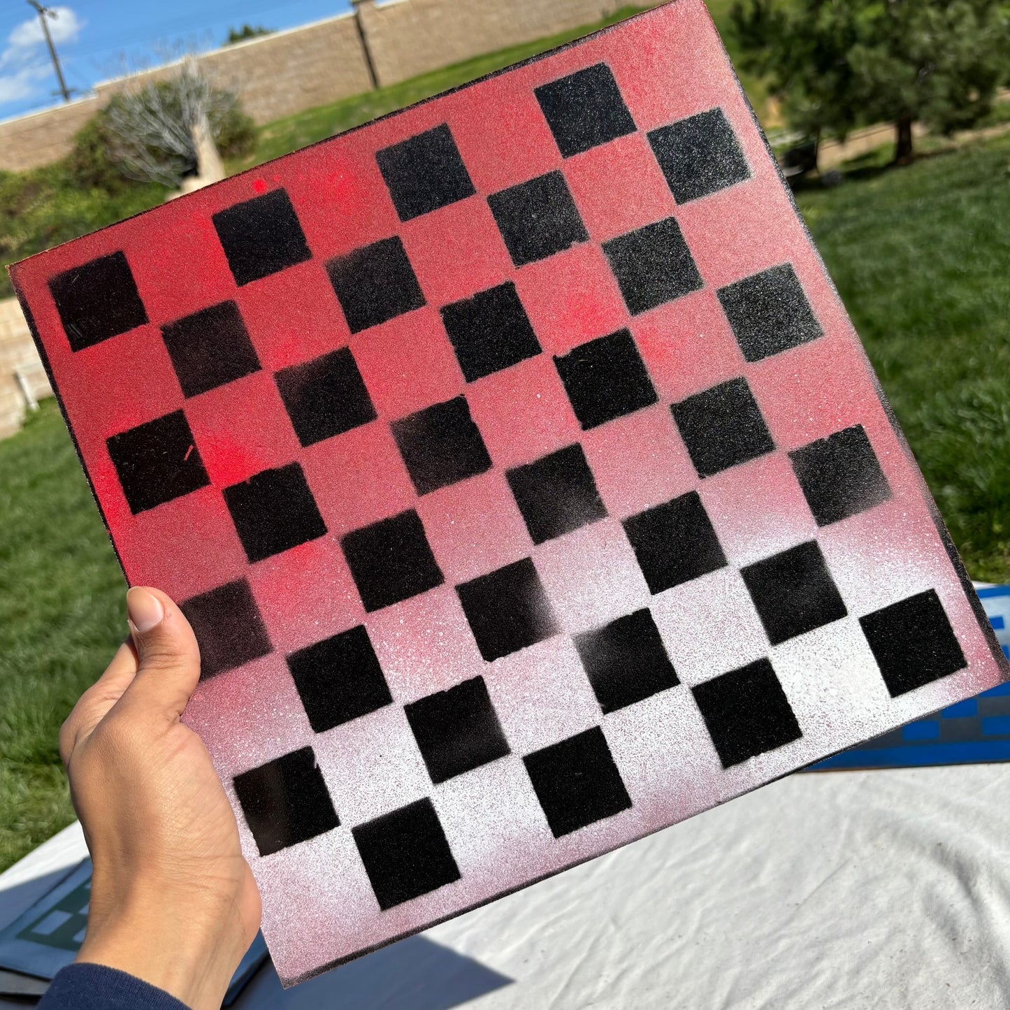 Snow Red - Painted Chess Set