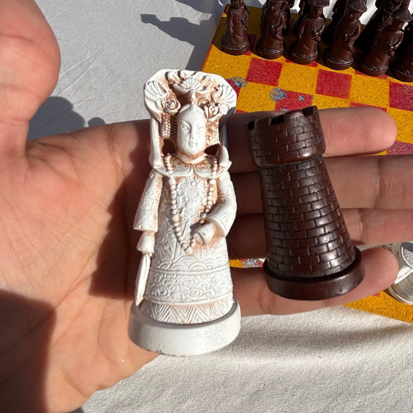 Spartan Yellow & Red - Chinese Edition Chess Set