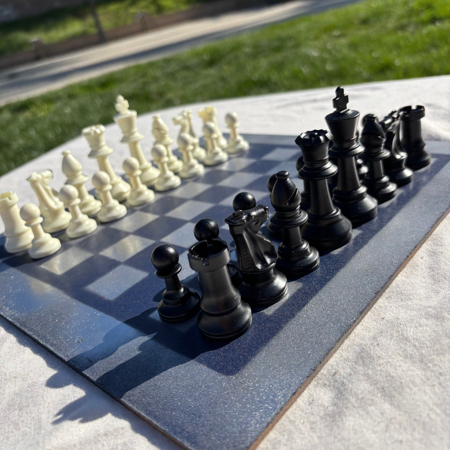 Silver Tin blue - Painted Chess Set