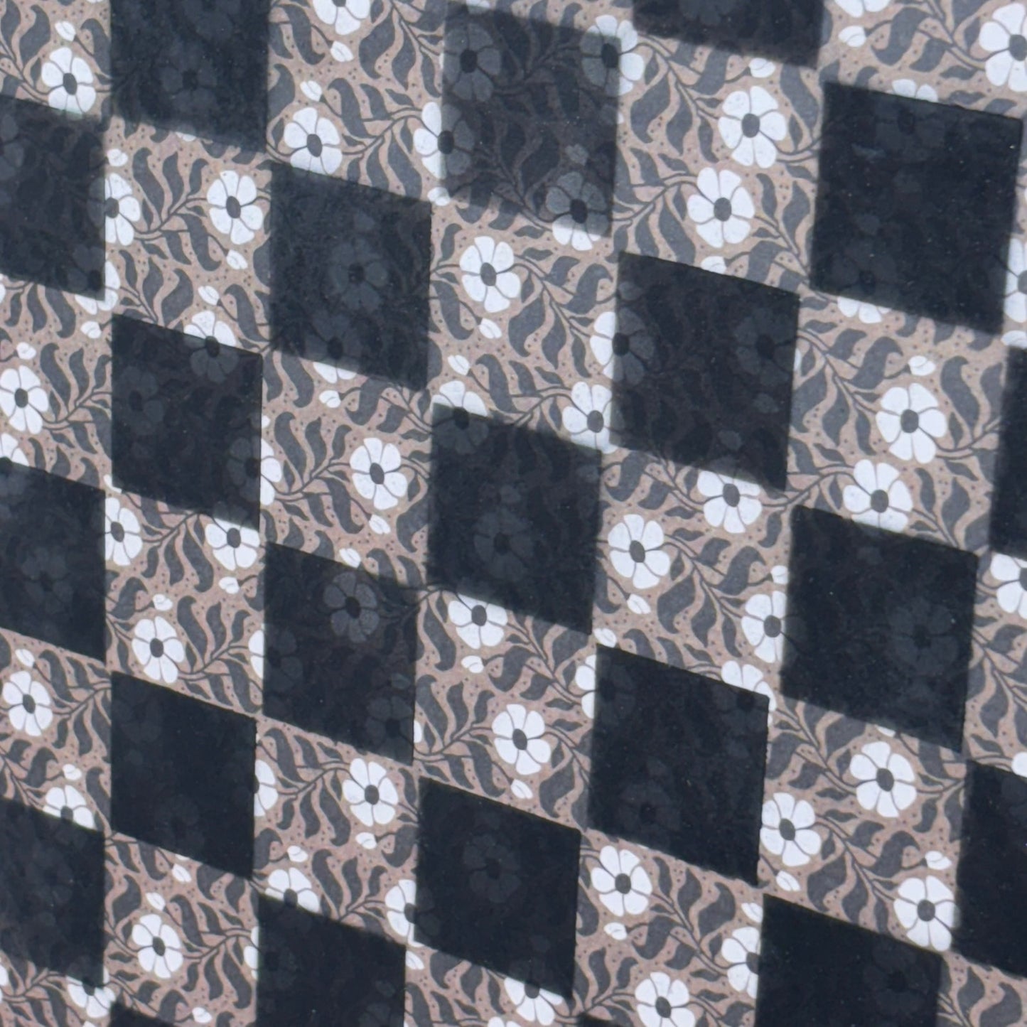 Simplistic Vintage Flowers - Scrapbook Chess Board