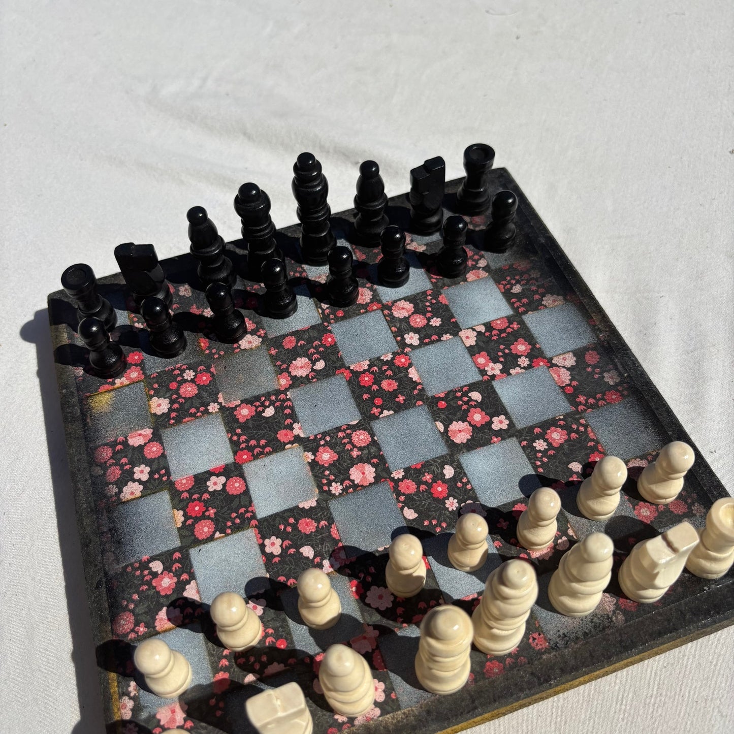 Vintage Flowers - Scrapbook Chess Set