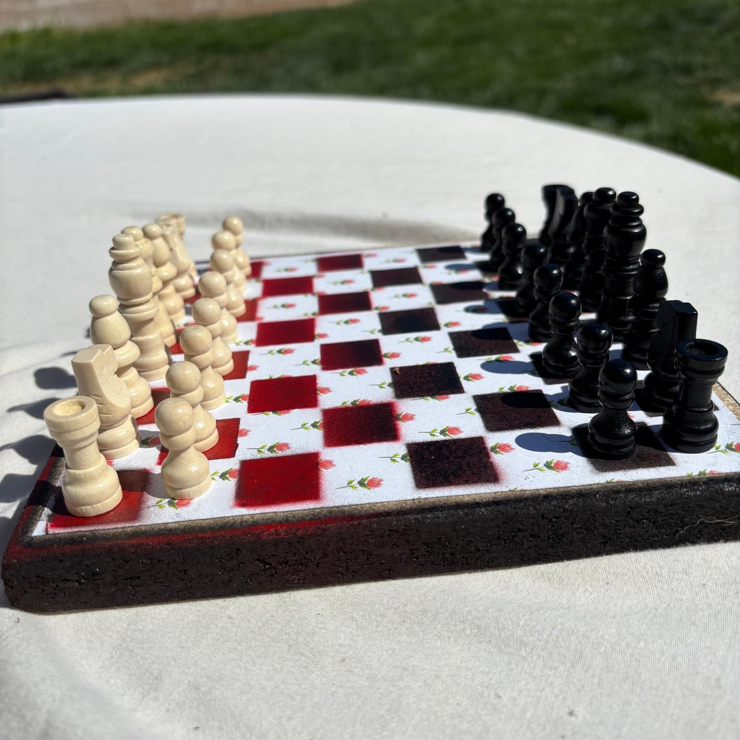 Simple Rose - Scrapbook Chess Set