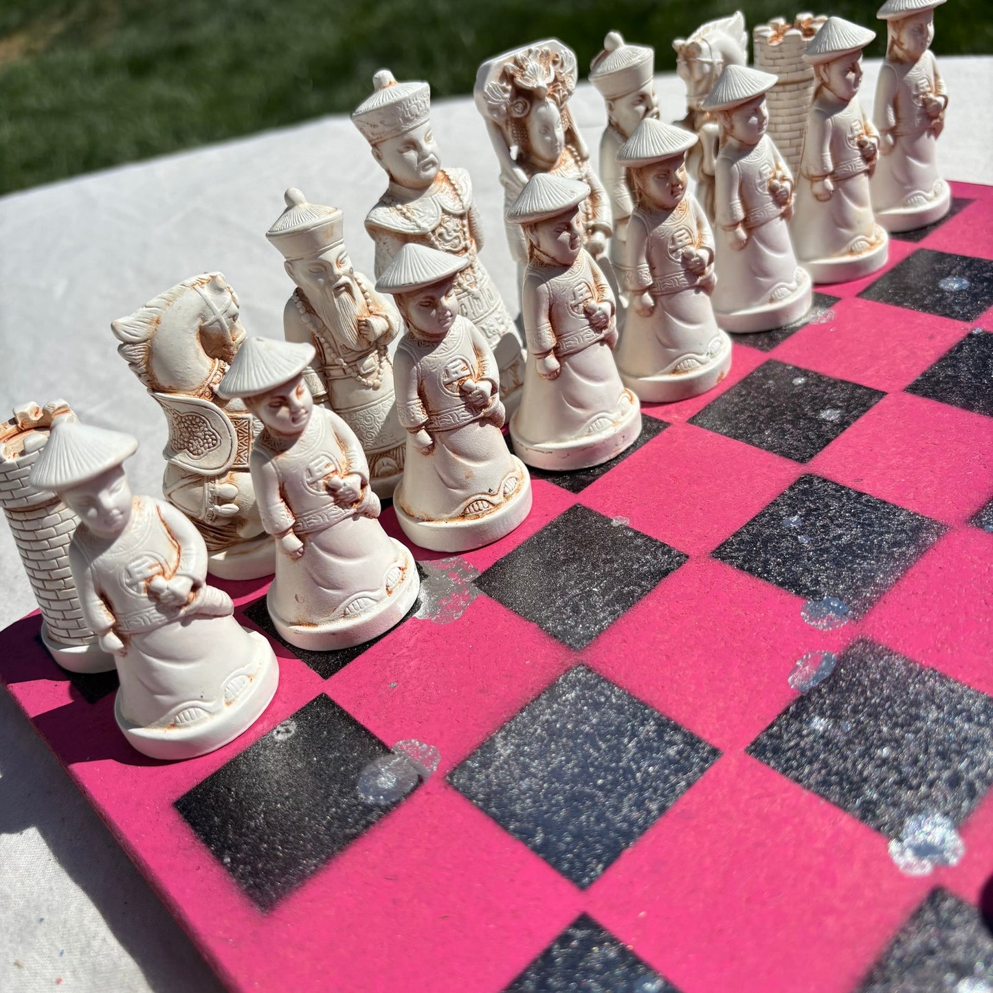 Pink Haze - Chinese Edition Chess Set