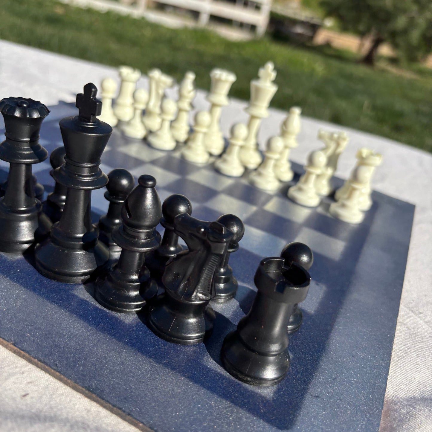 Silver Tin blue - Painted Chess Set