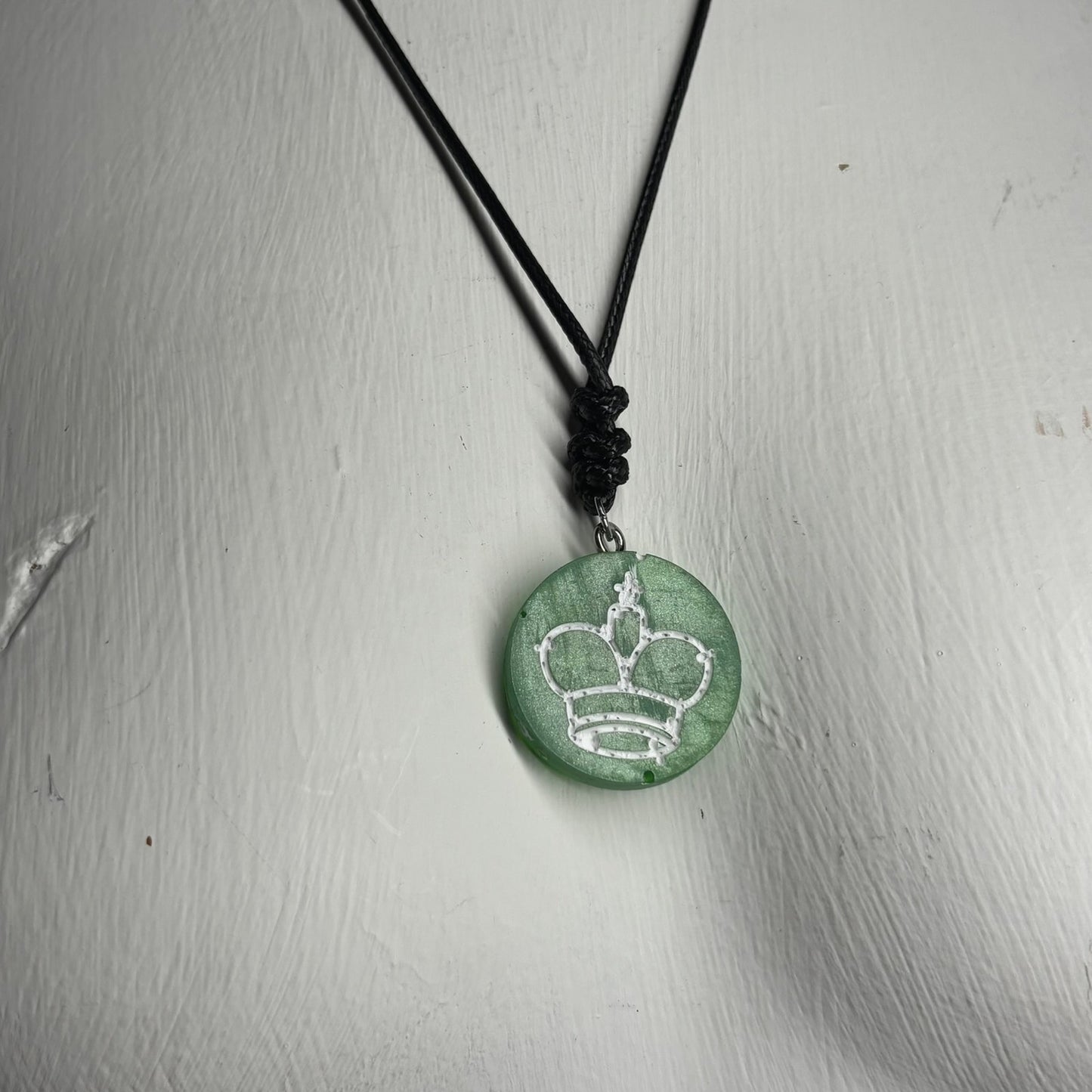 Mint Green King - Handmade Resin Chess Necklace - Flat Edition