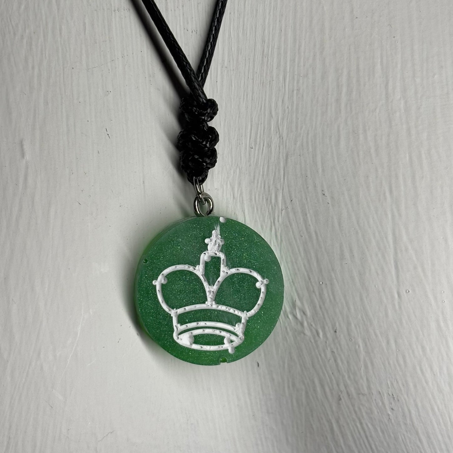 Mint Green King - Handmade Resin Chess Necklace - Flat Edition