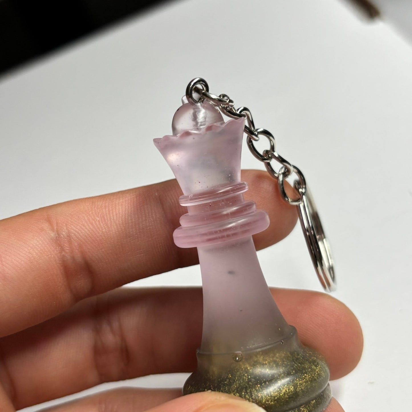 Vintage Pink Queen - Handmade Resin Keychain
