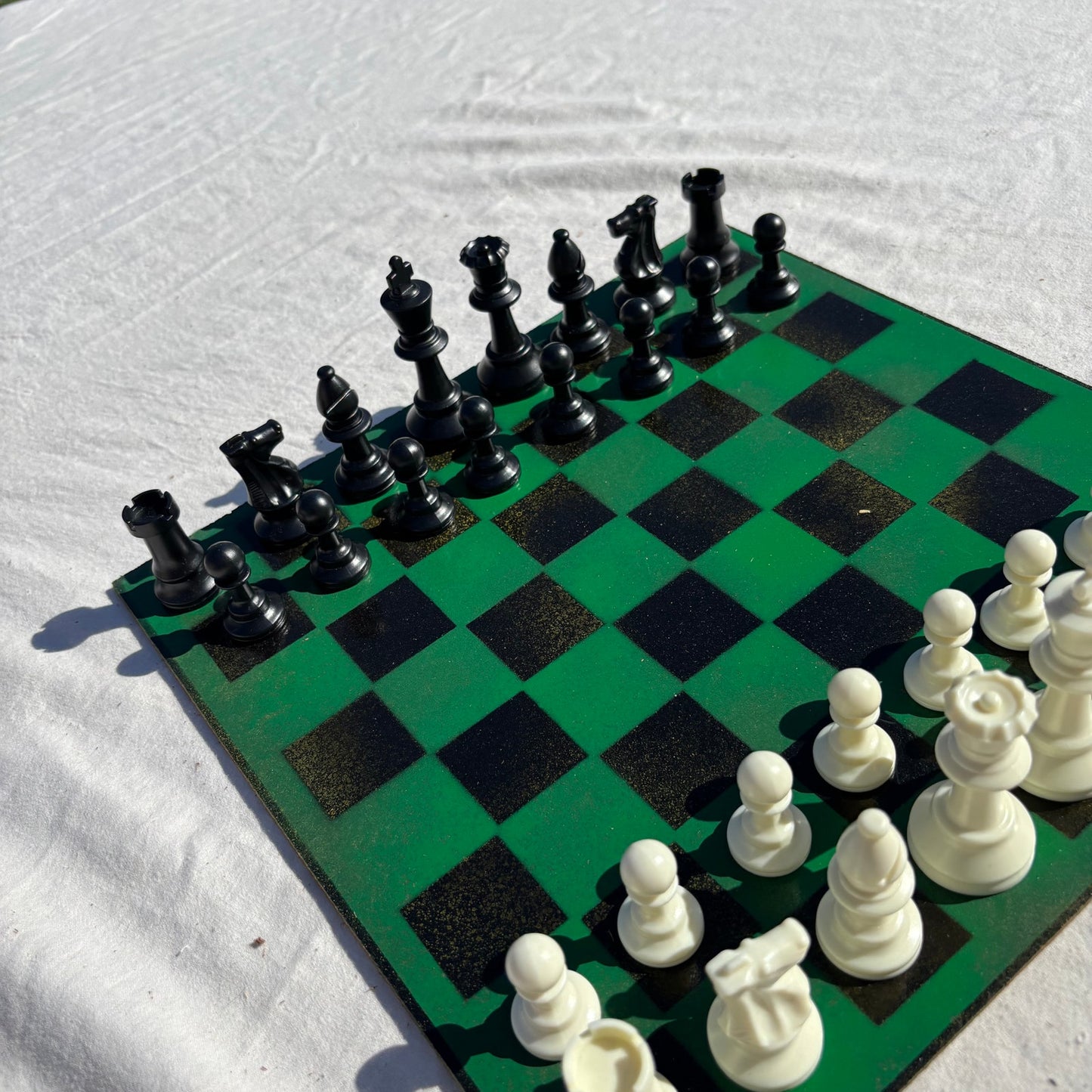 Green & Black - Painted Chess Set