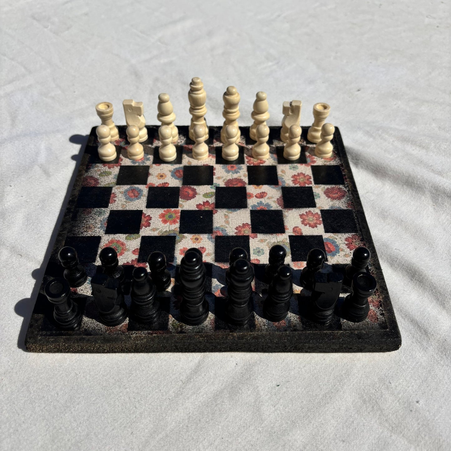Vintage Flowers - Scrapbook Chess Set