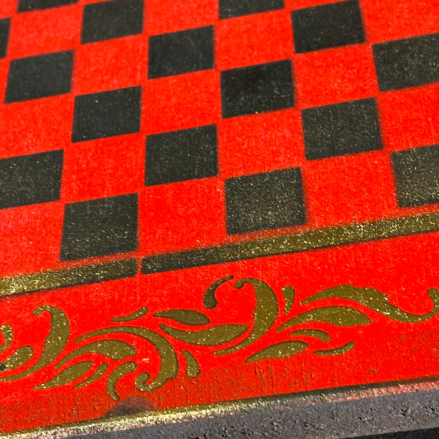 Golden Black & Red - Painted Chess Set