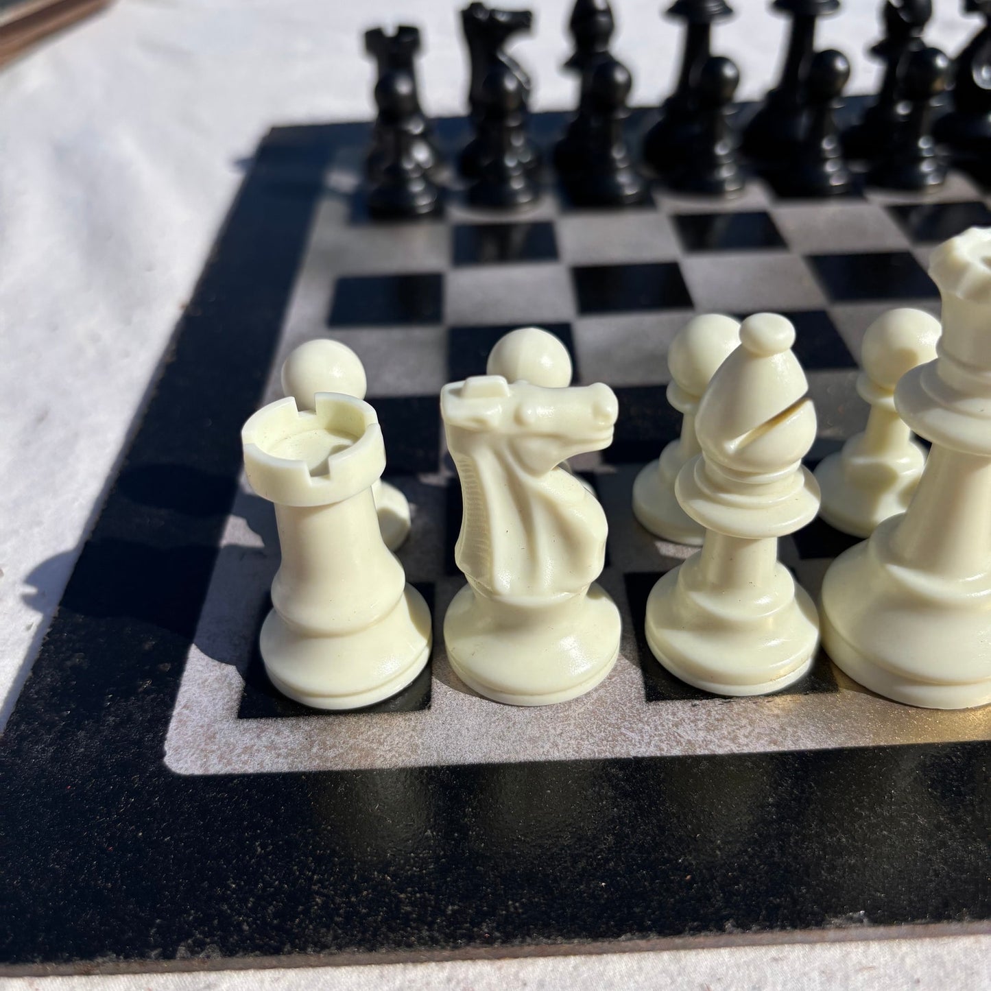 Simple Cream - Painted Chess Set