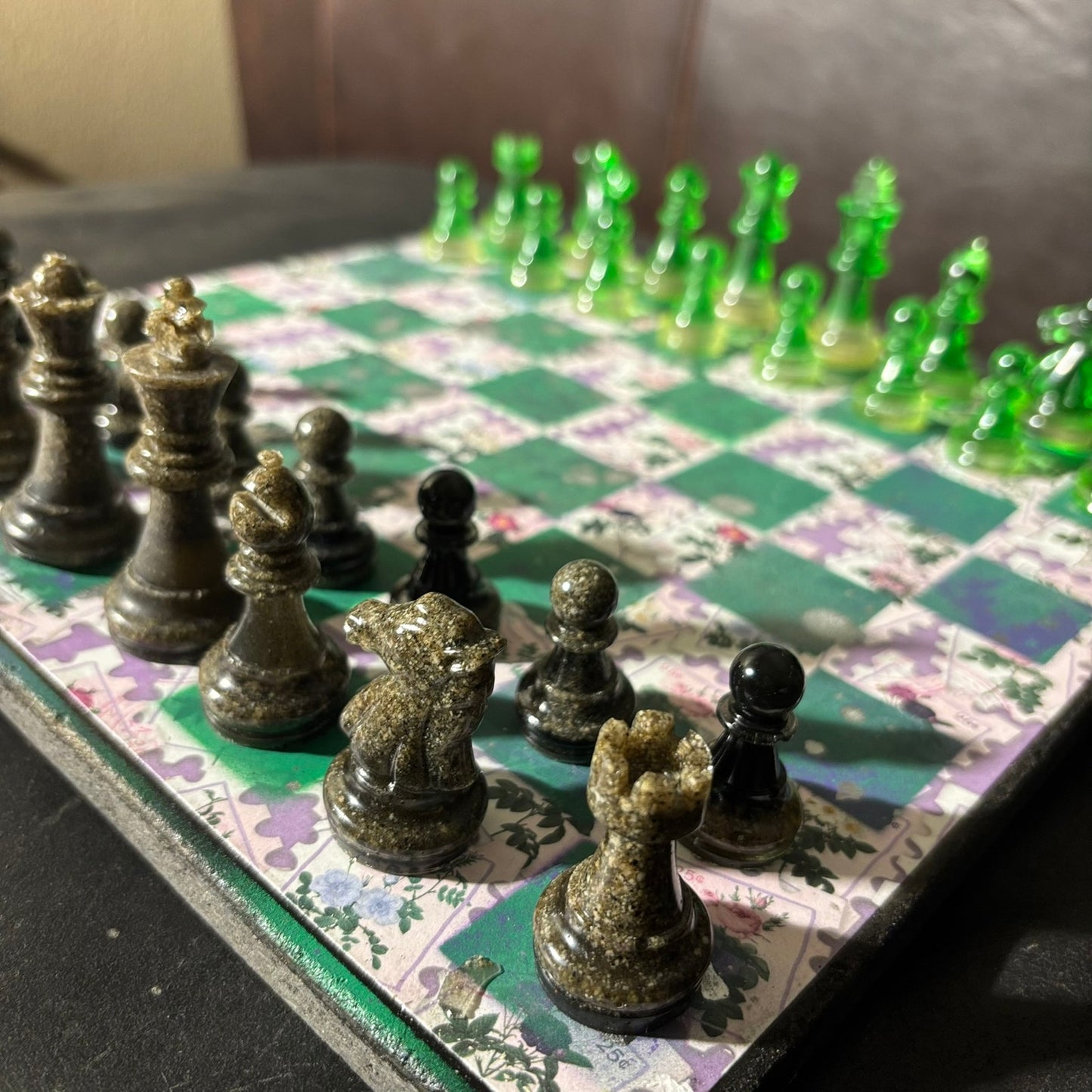 Puzzled Green - Scrapbook Chess Set
