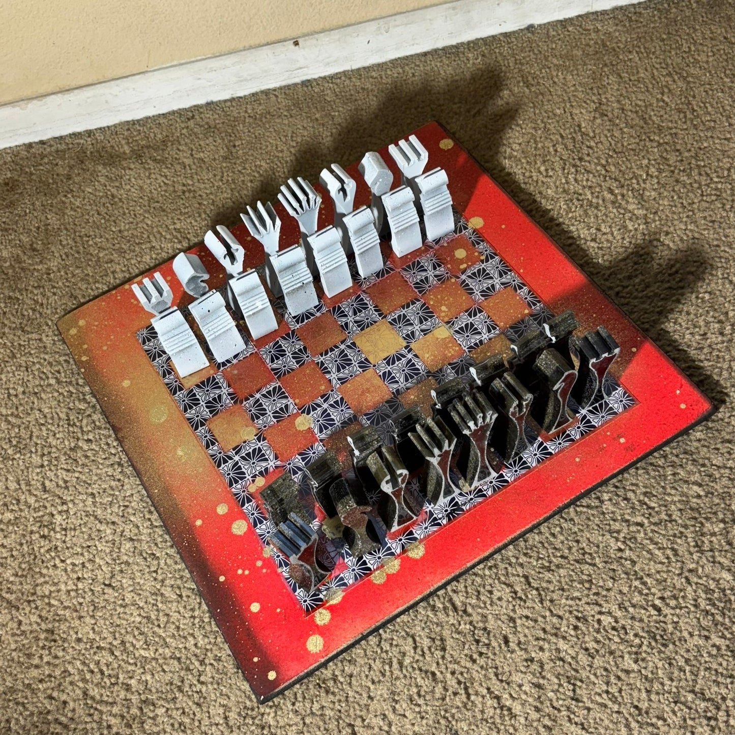 Red Golden Hue - Large Deluxe Chess Set