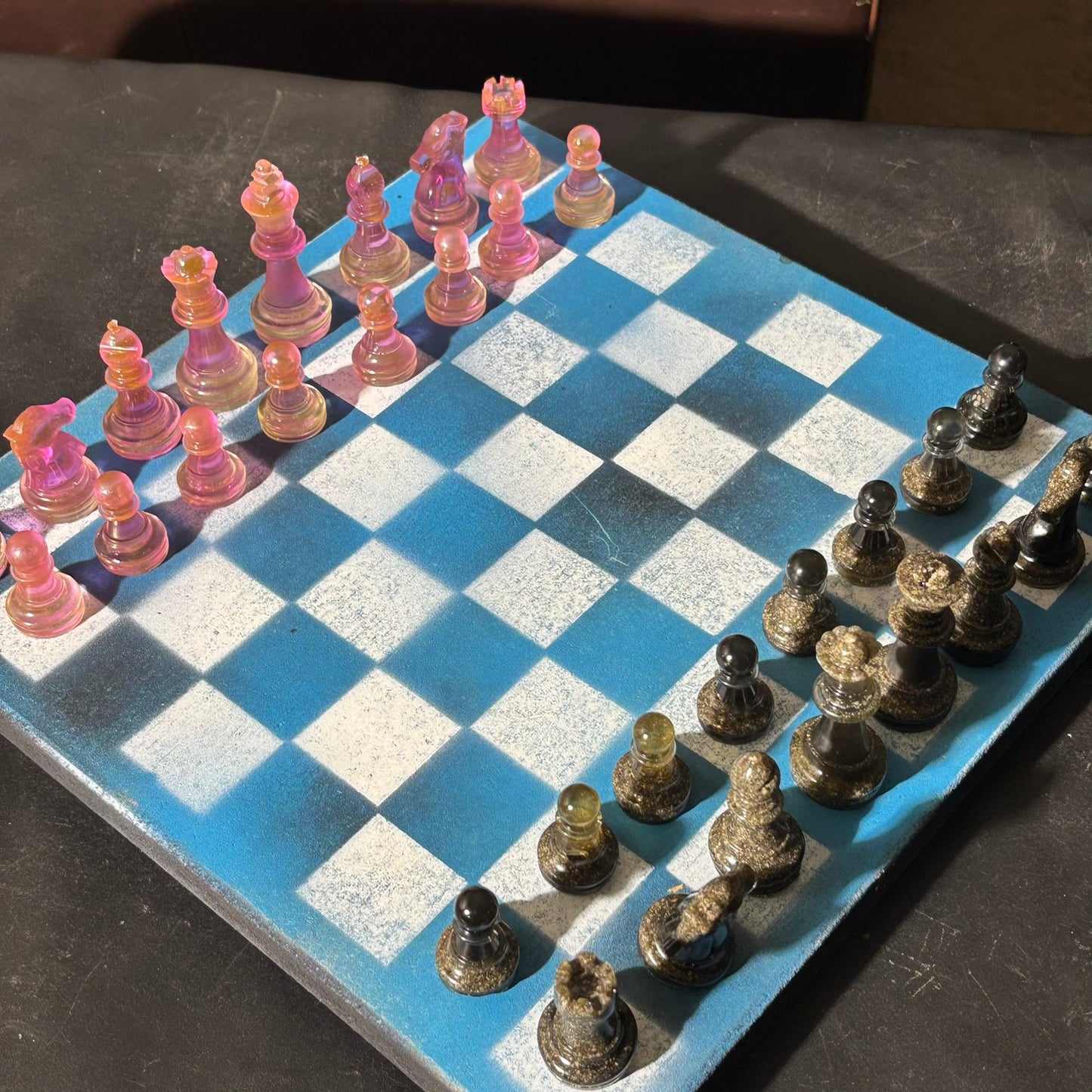 Blue & Pink Mesh - Painted Chess Set