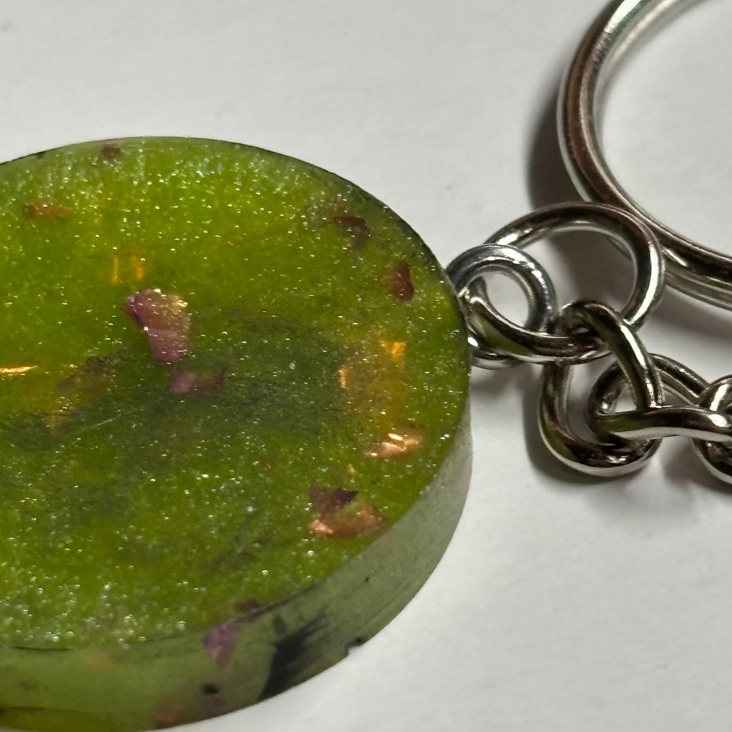 Lime Green Black Lining King - Handmade Resin Keychain - Flat Edition