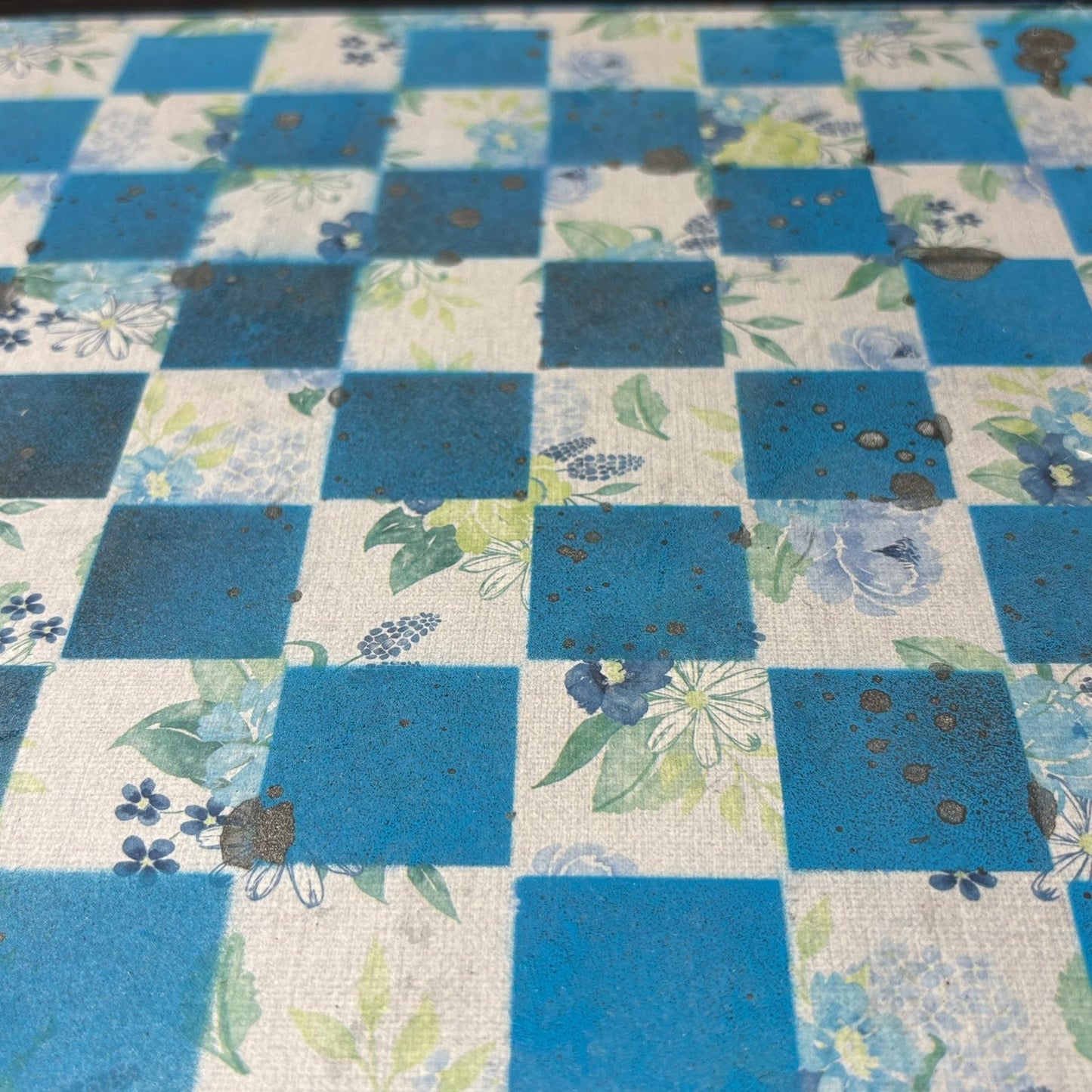 Flower Blue - Scrapbook Chess Set