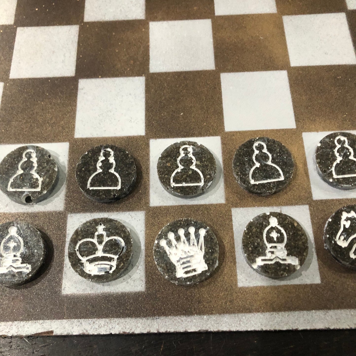 Golden Black - Painted Chess Set