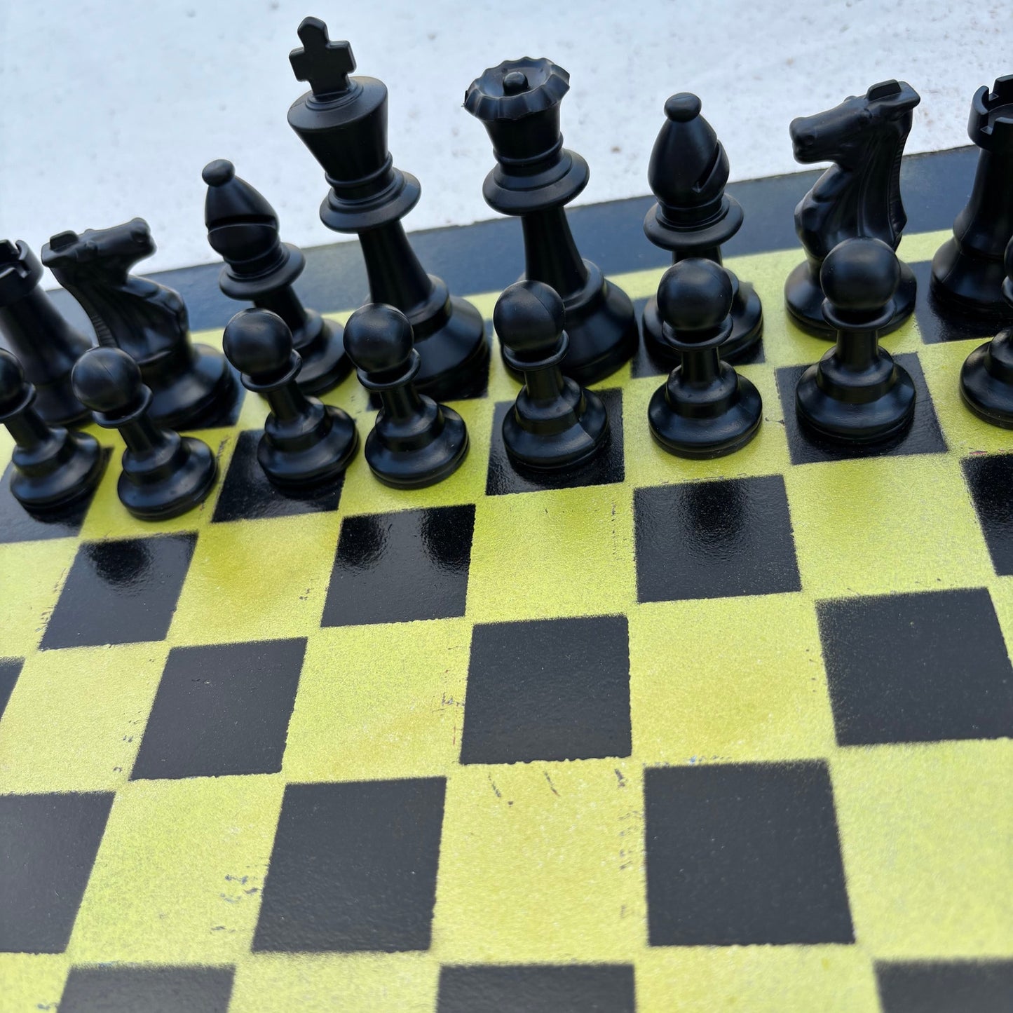 Splendid Green - Painted Chess Set