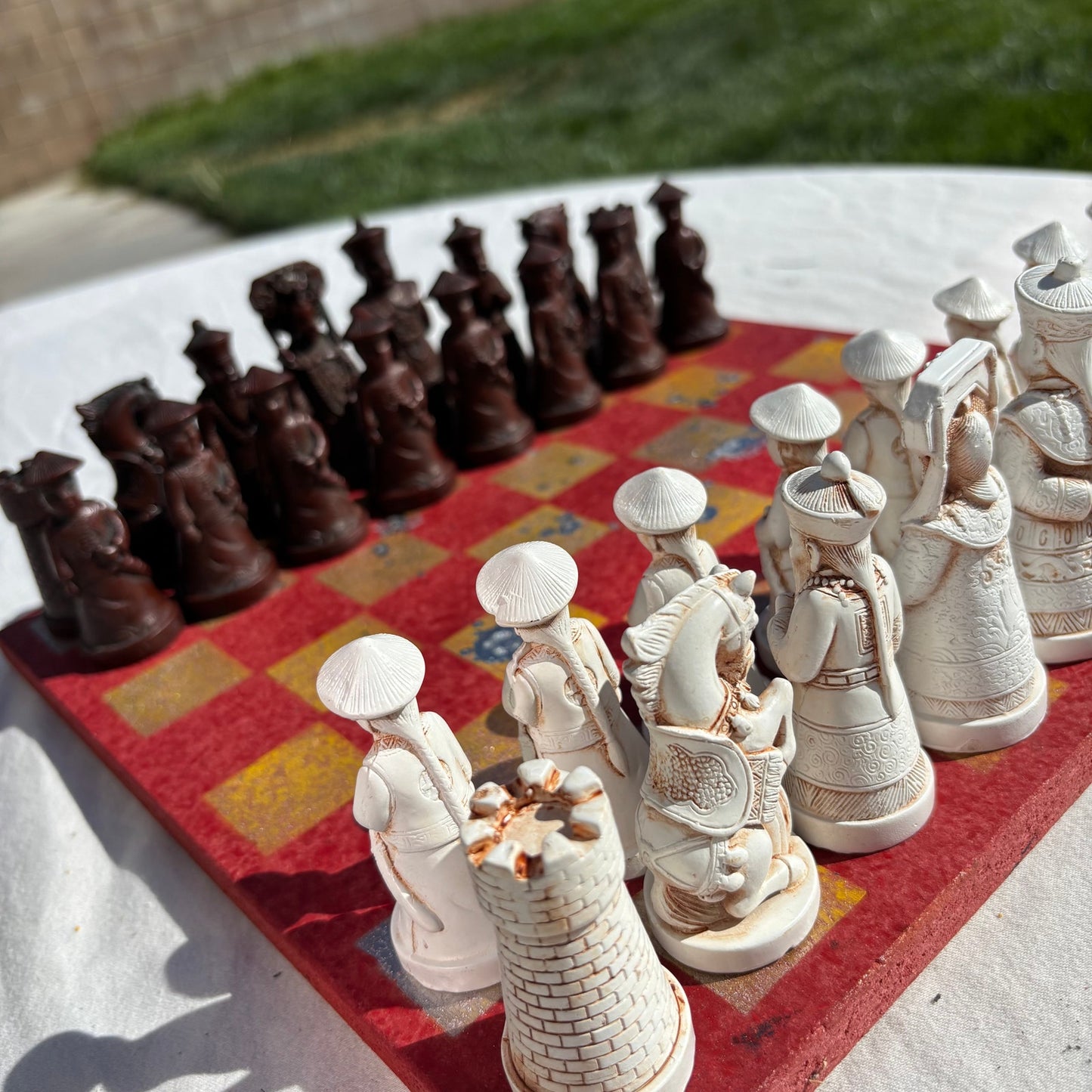 Spartan Yellow & Red - Chinese Edition Chess Set
