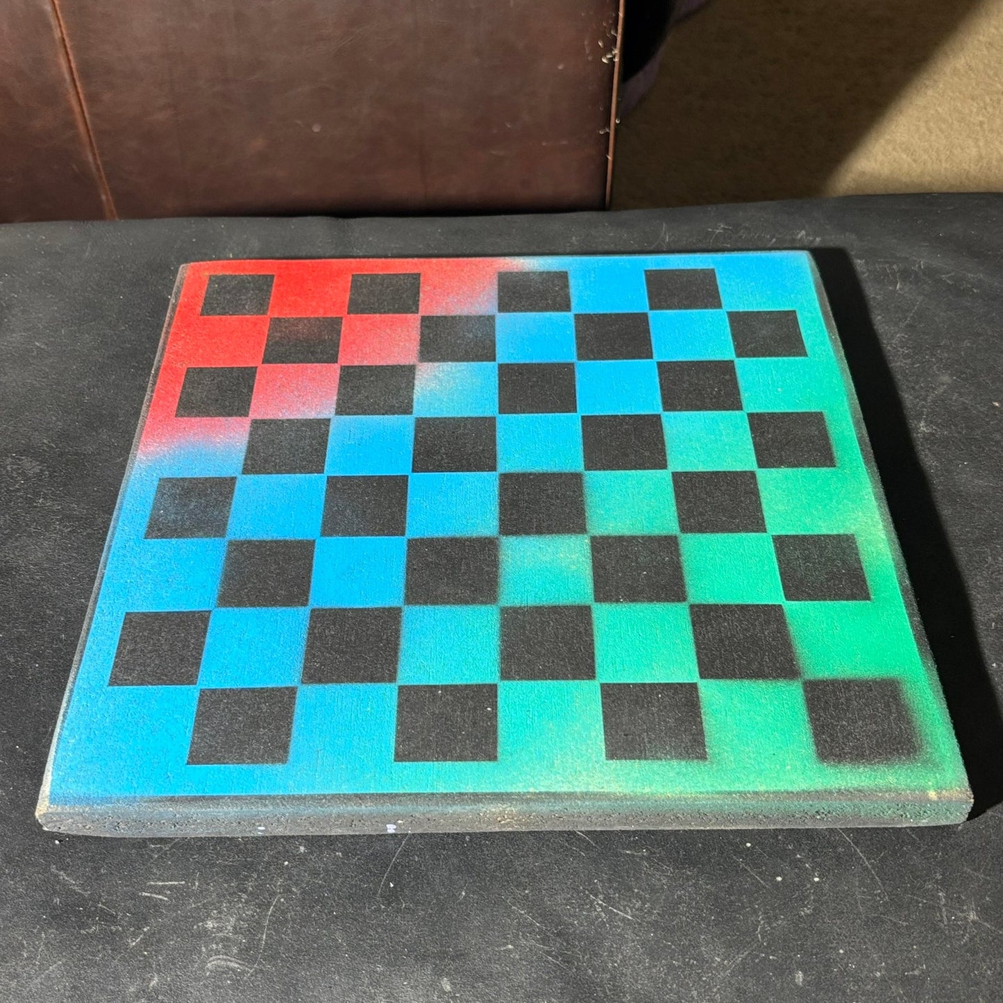 Color Mesh - Painted Chess Set