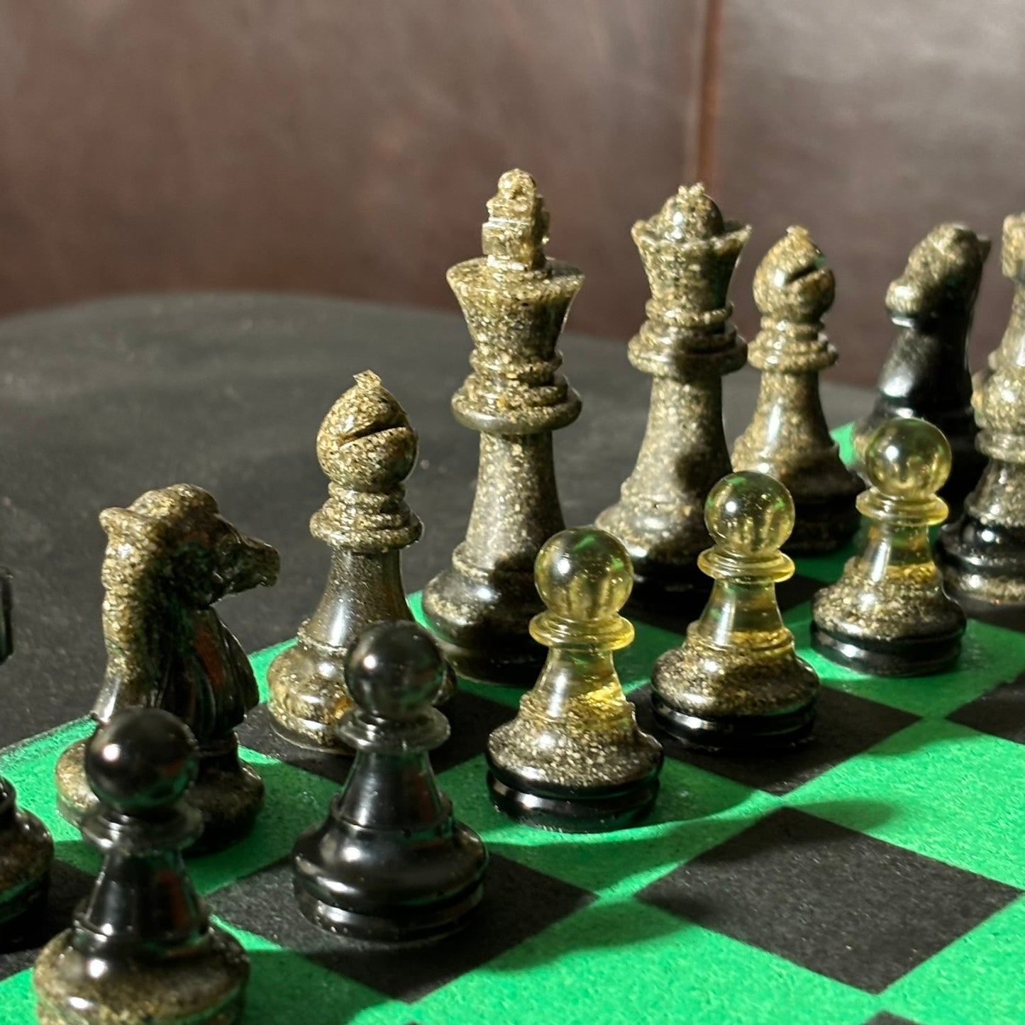 Opal Fire Green - Painted Chess Set