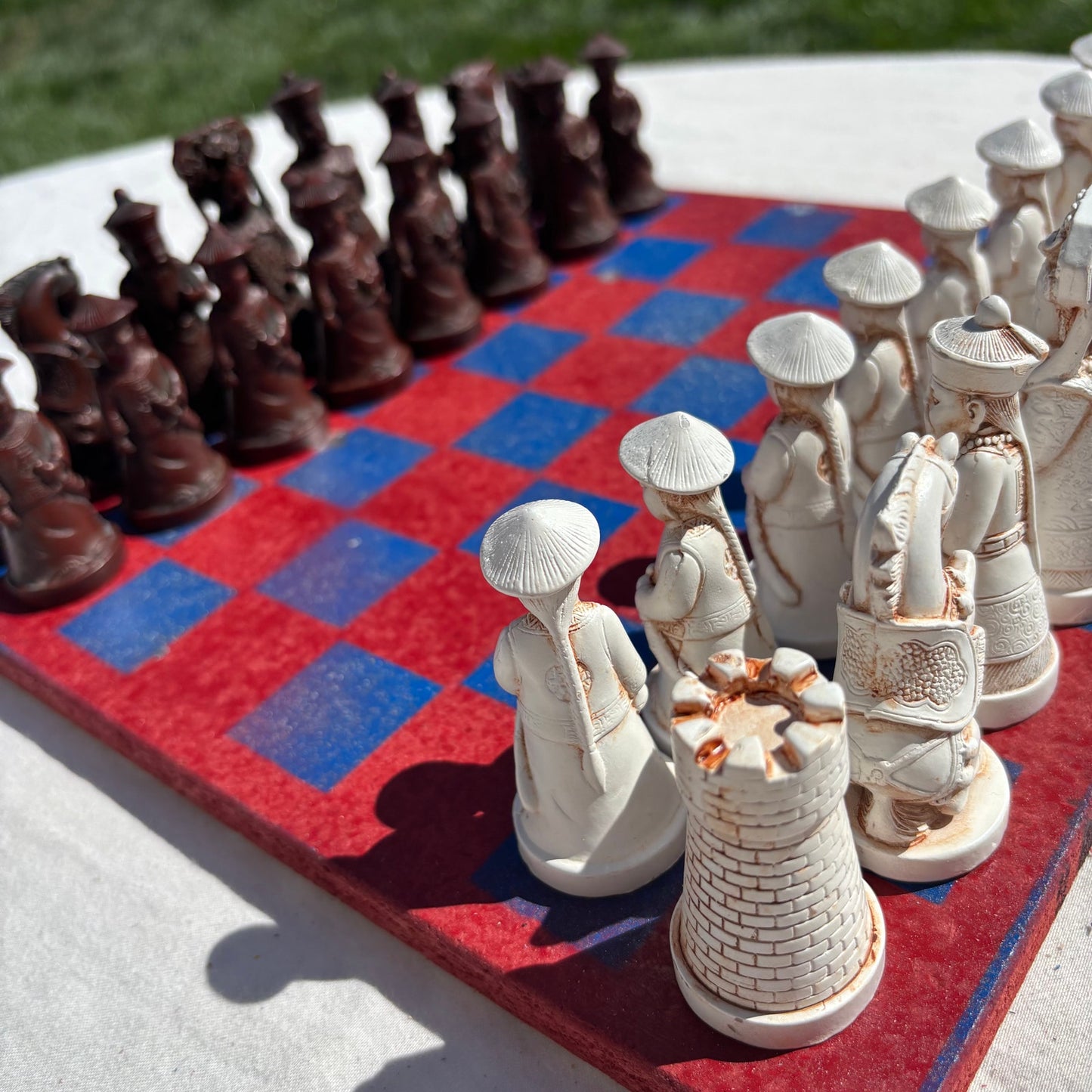 Blue & Red - Chinese Edition Chess Set