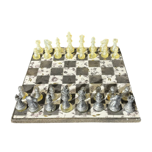 Black Flower - Scrapbook Chess Set