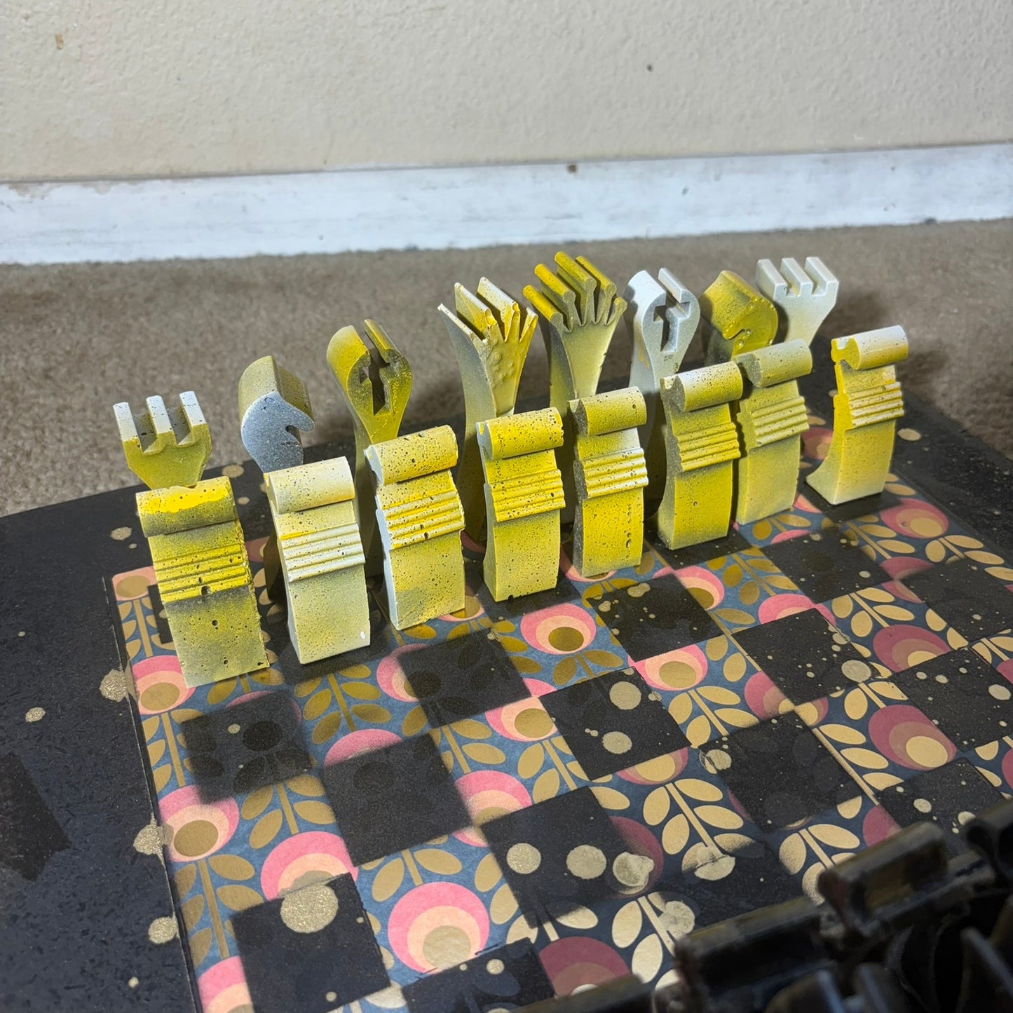 Yellow Golden Hue - Large Deluxe Chess Set