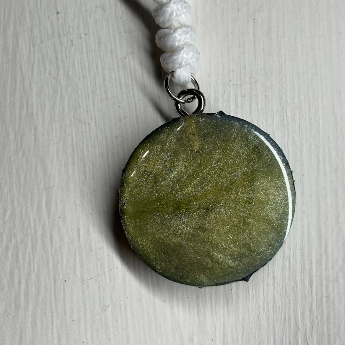 Swamp Green Queen - Handmade Resin Chess Necklace - Flat Edition