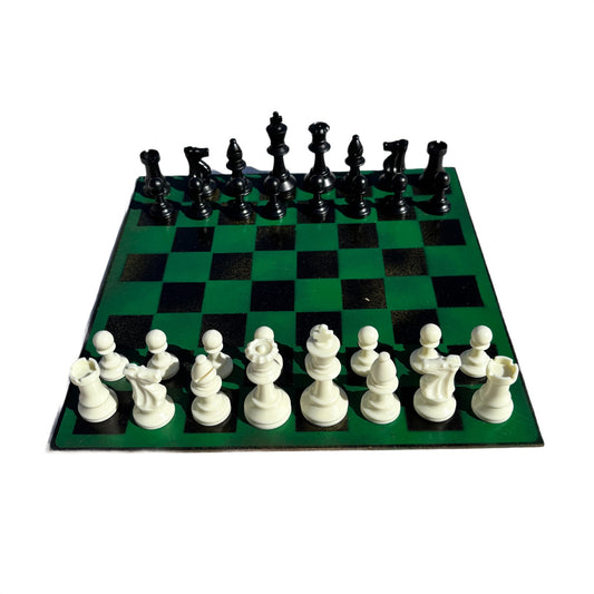 Green & Black - Painted Chess Set