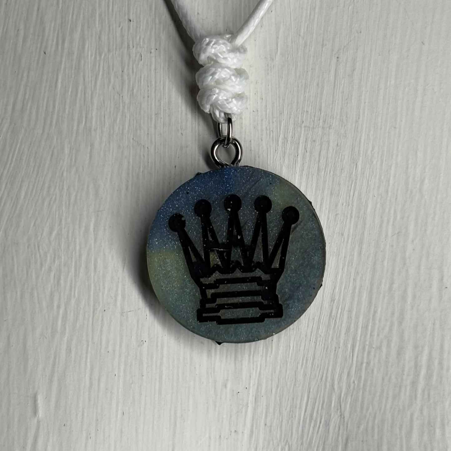 Swamp Green Queen - Handmade Resin Chess Necklace - Flat Edition